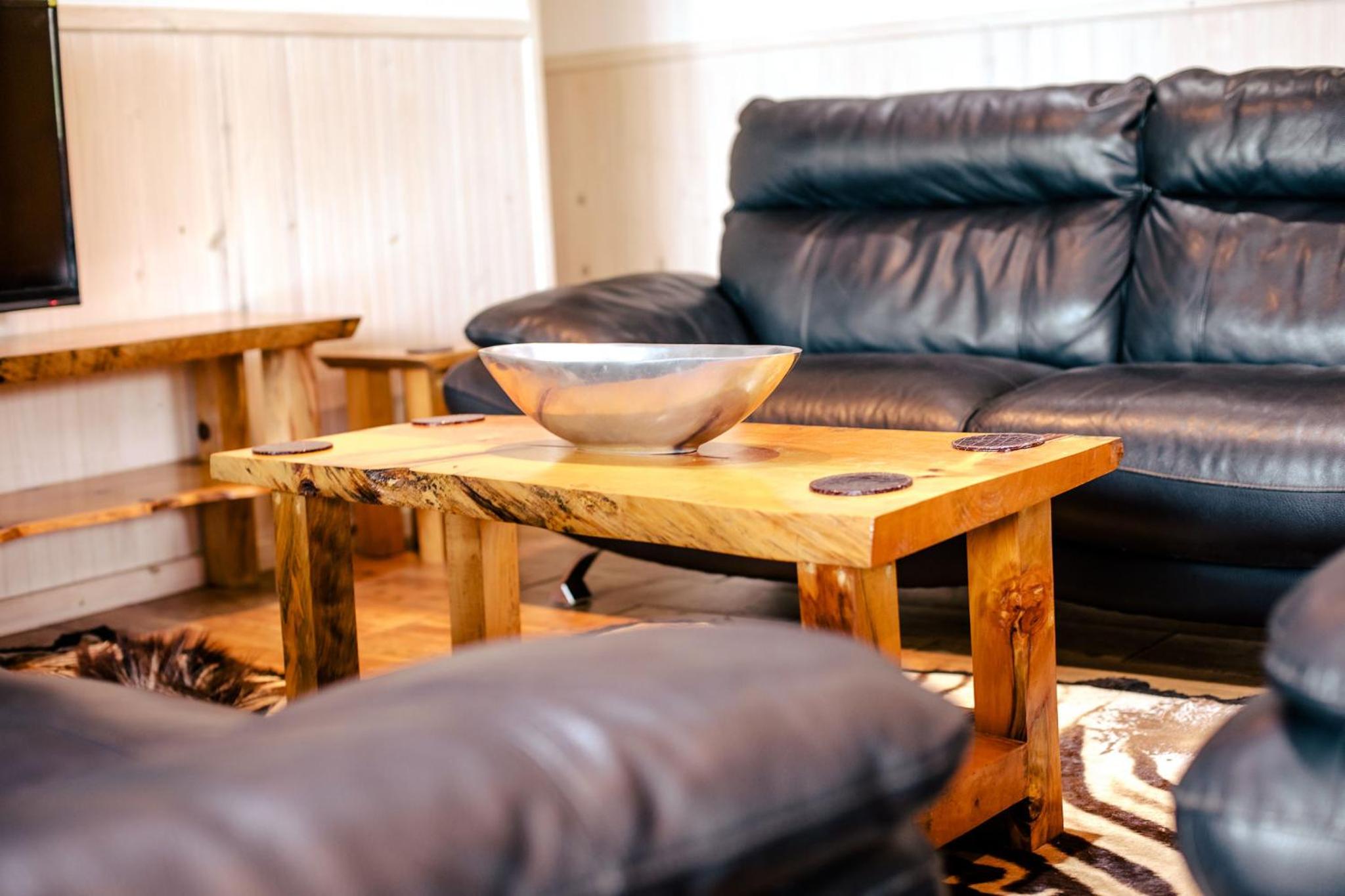 Three-Bedroom Log Cabin with Splash Pool - Photo 40