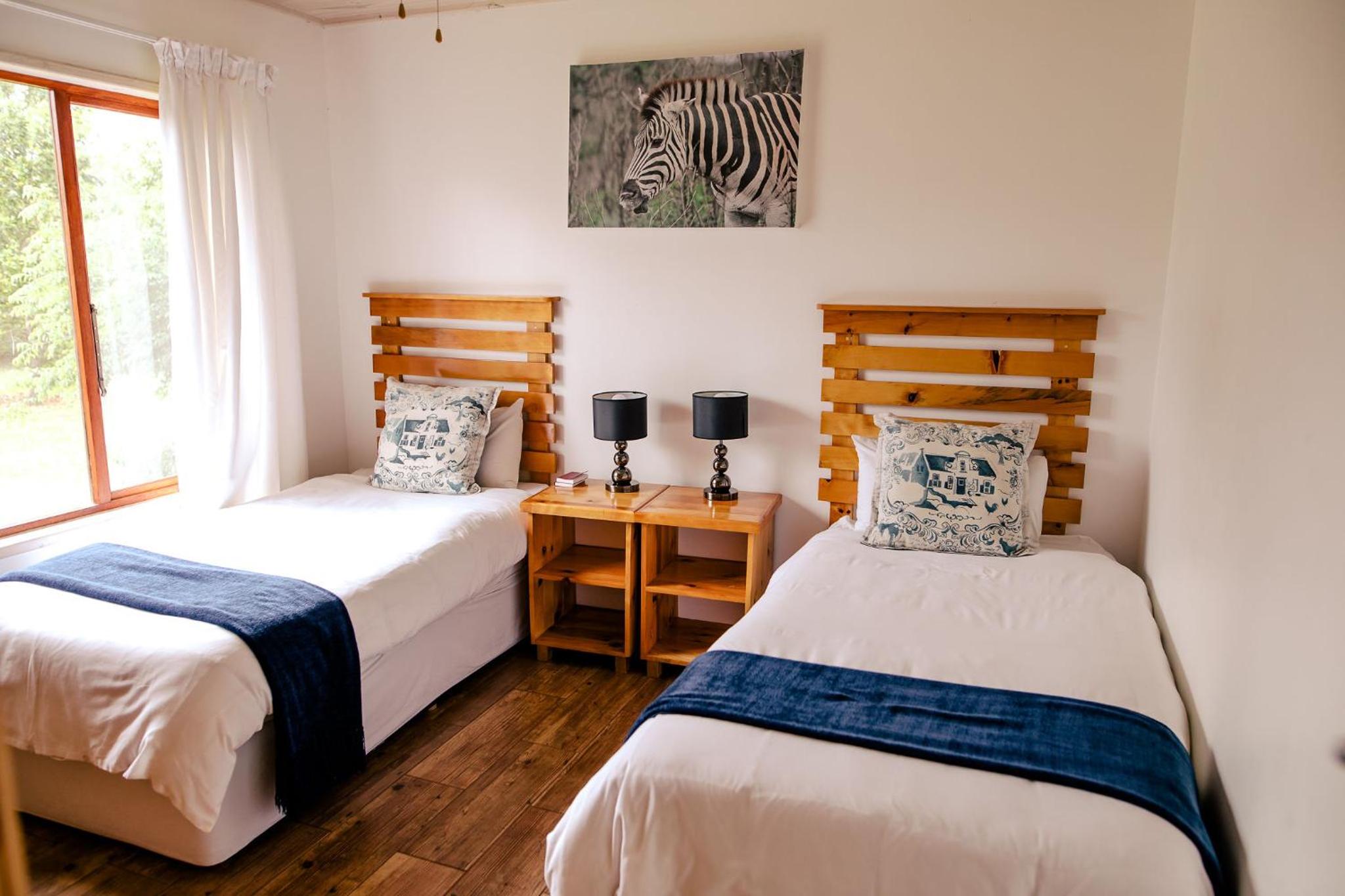 Three-Bedroom Log Cabin with Splash Pool - Photo 26