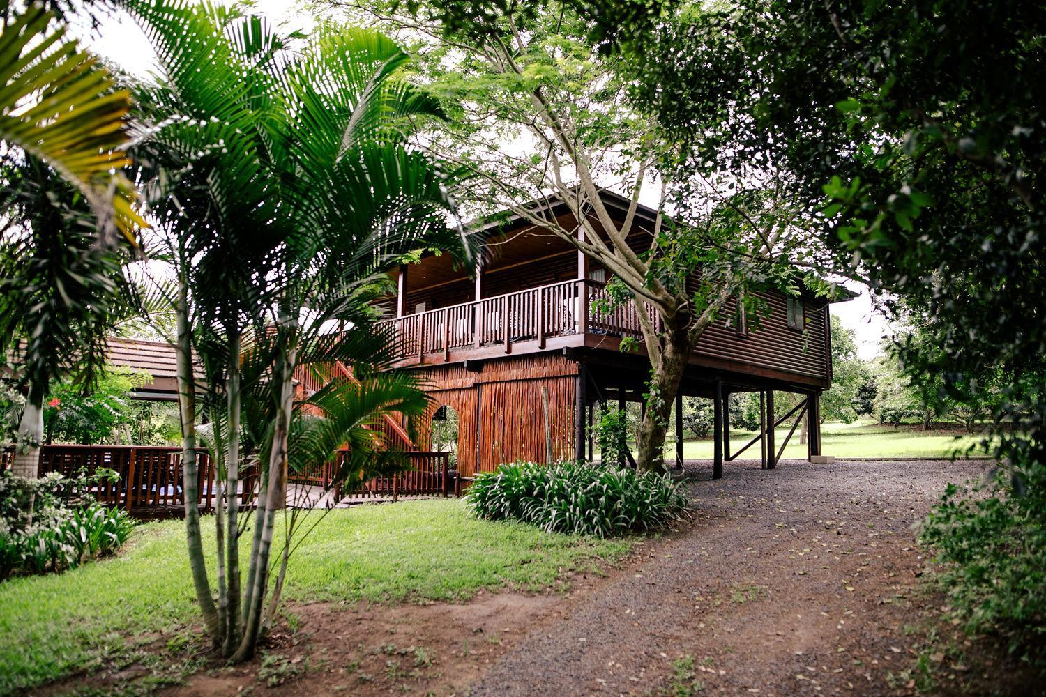 Three-Bedroom Log Cabin with Splash Pool - Photo 2