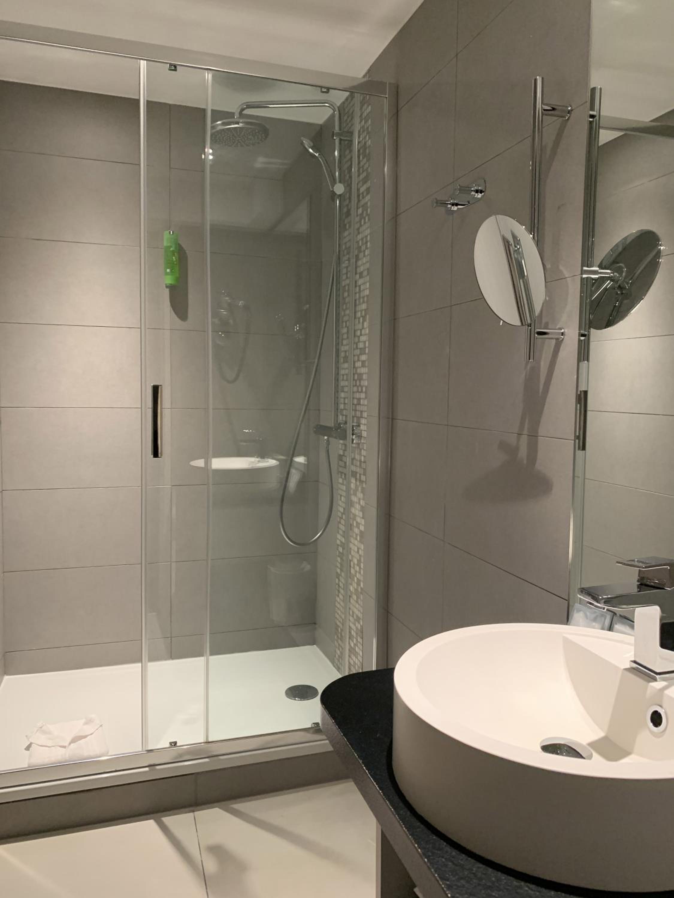 Single Room photo 3