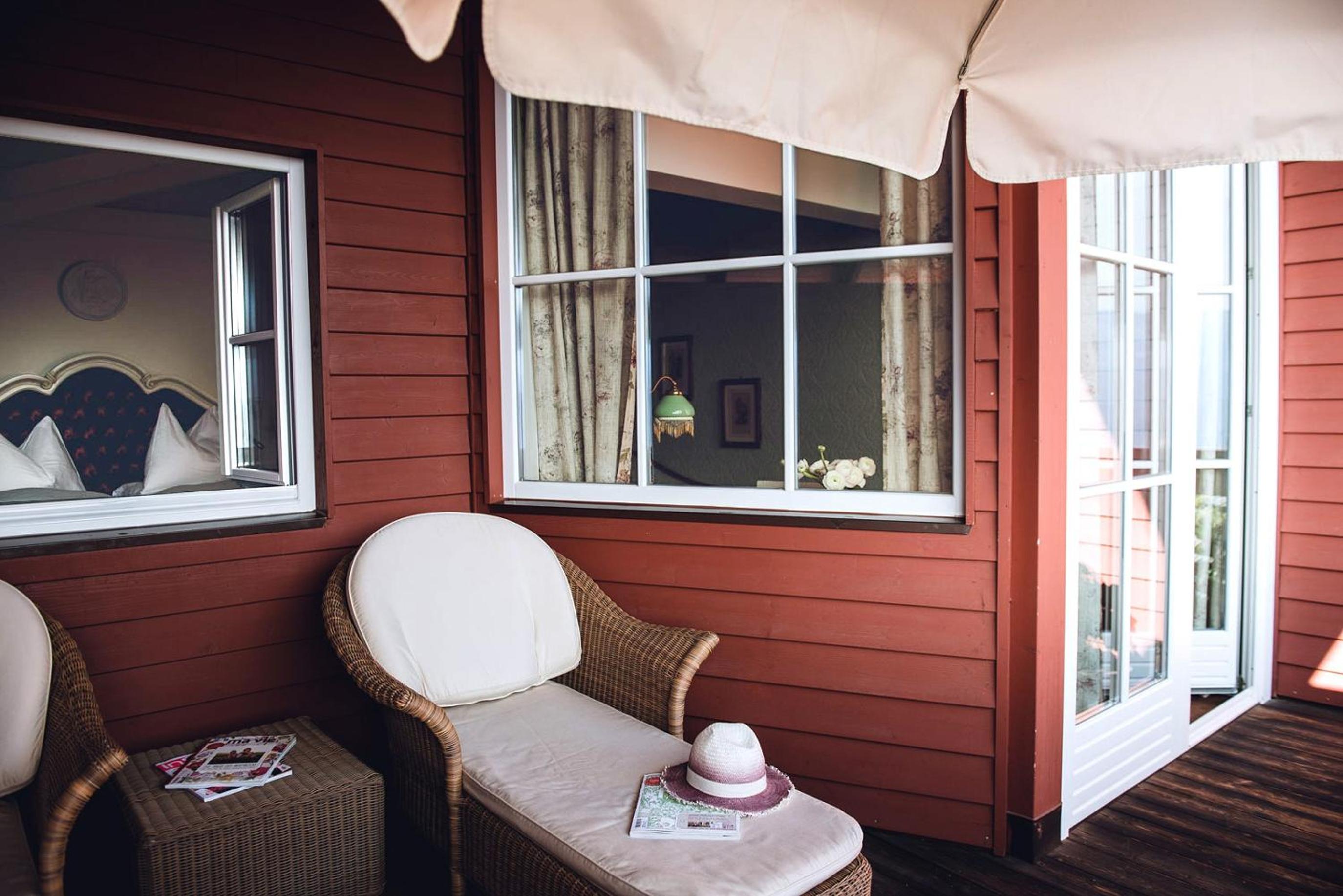 Luxury Suite - Photo 6