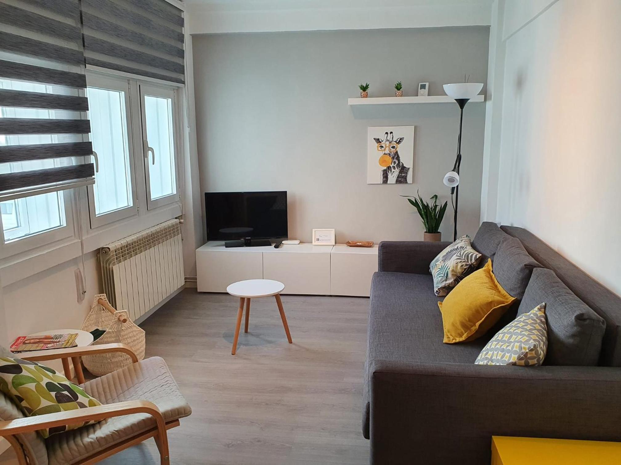Three-Bedroom Apartment - Photo 20