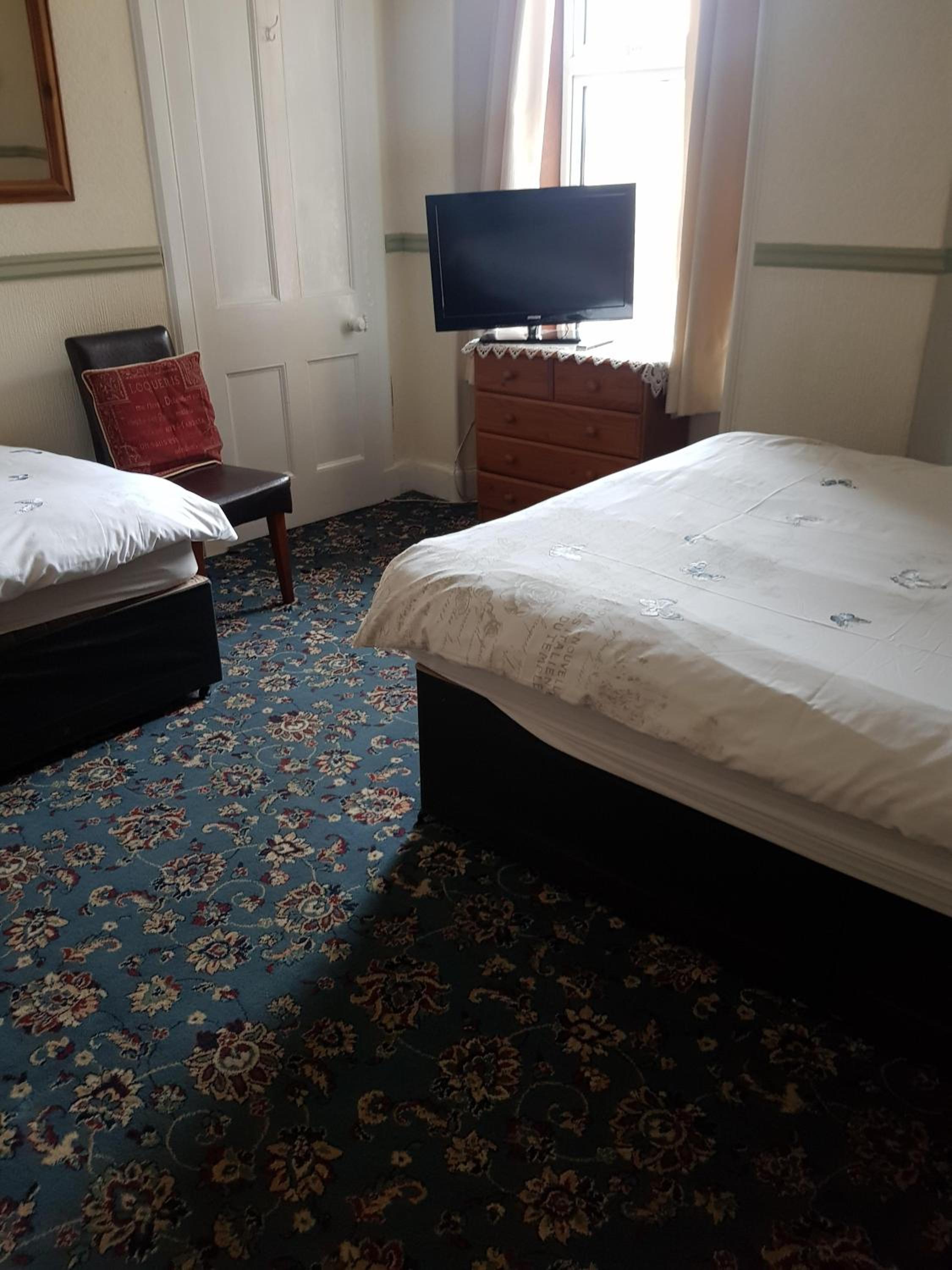 Classic Triple Room photo 3