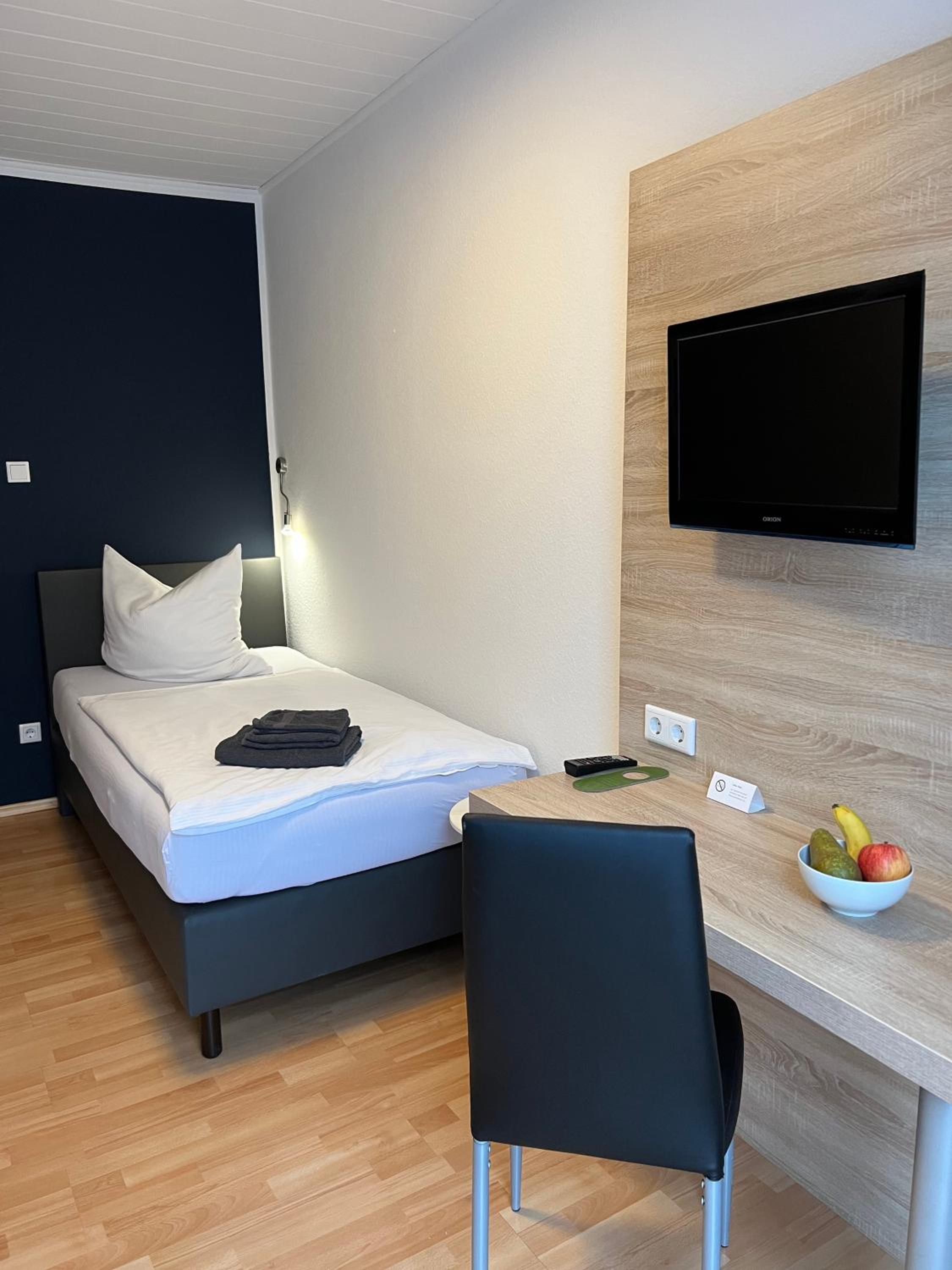 Economy Single Room