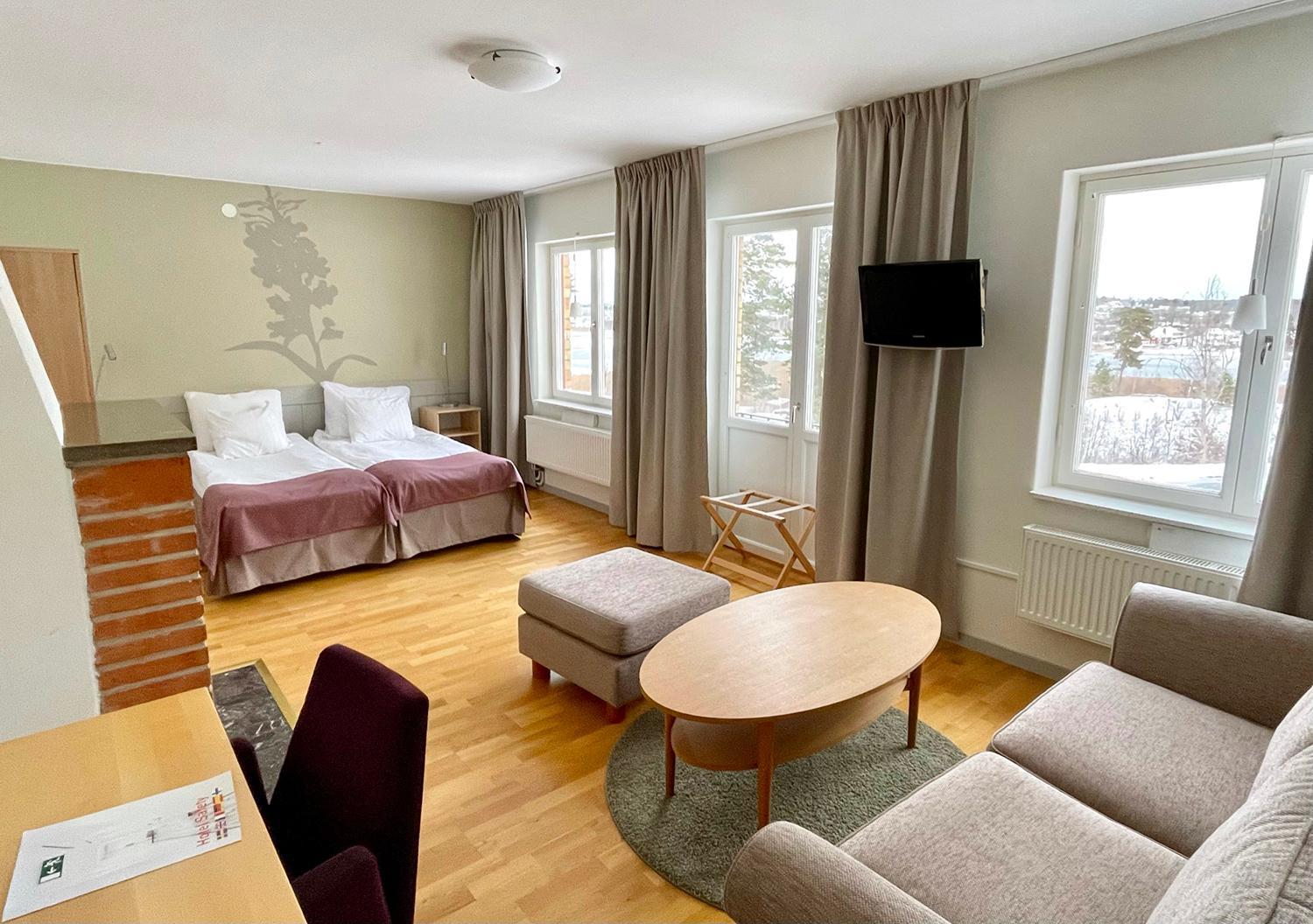 Superior Twin Room photo 3