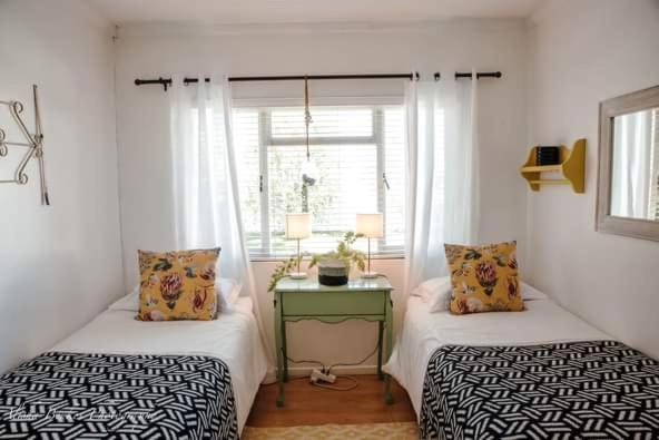 Four-Bedroom House - Photo 1