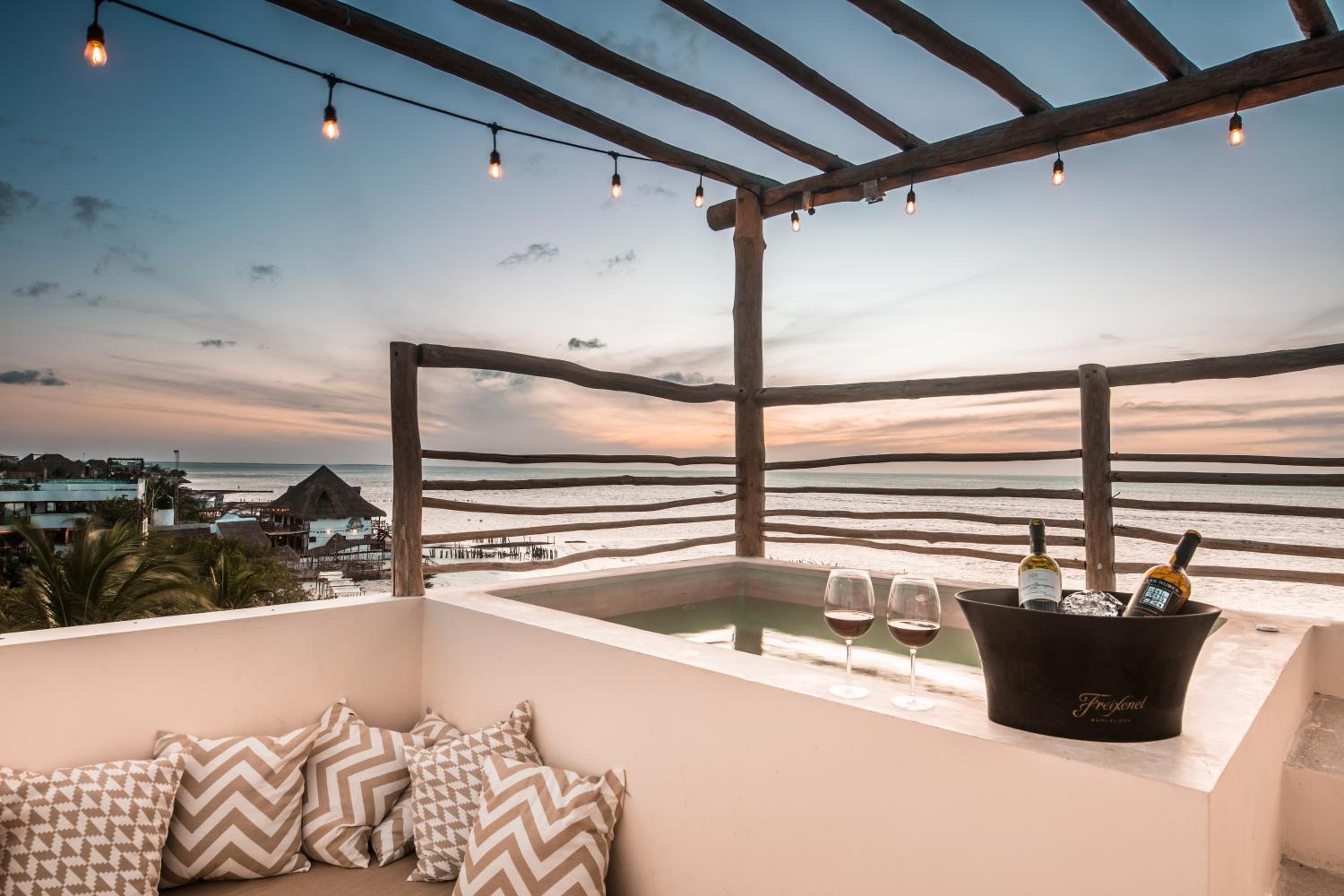 Quadruple Room with Sea View photo 3