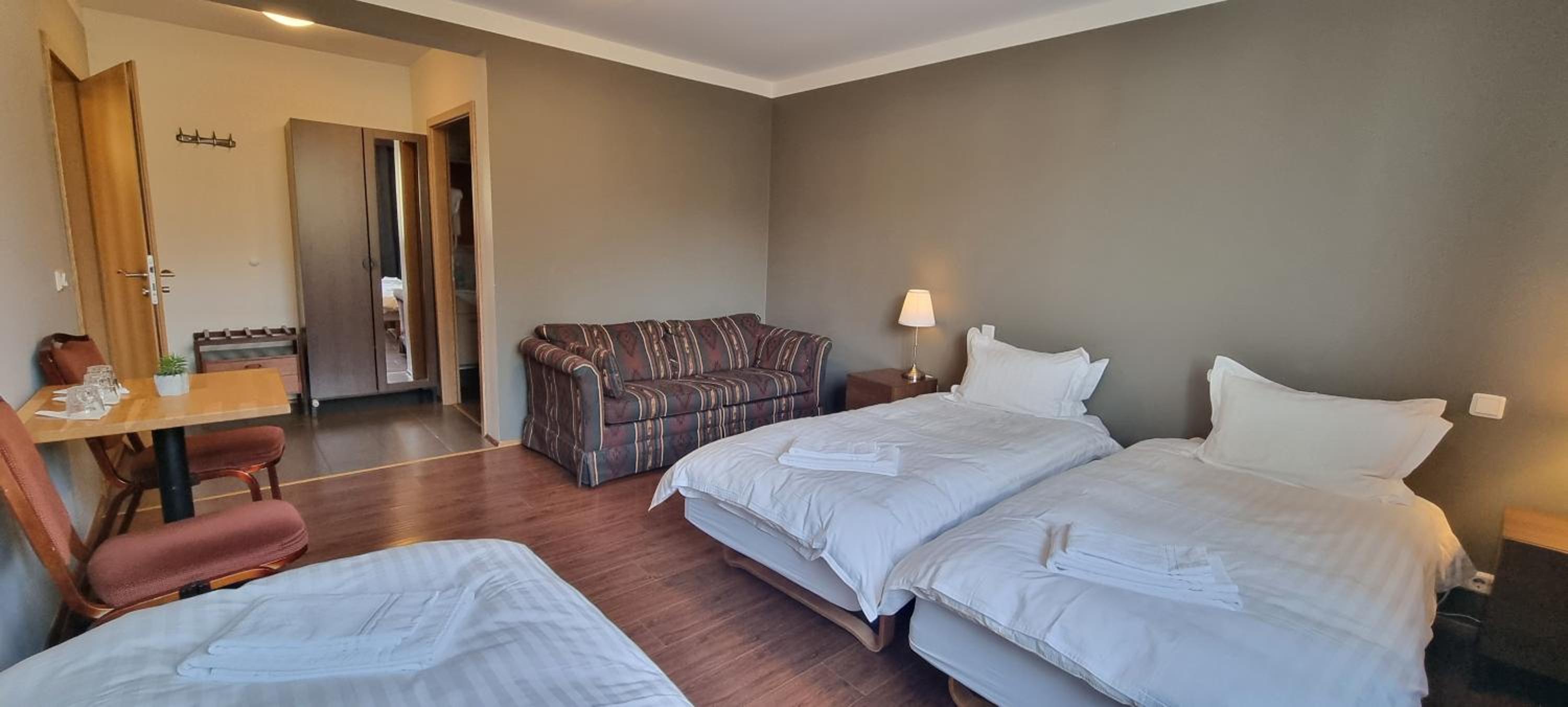 Triple Room with Private Bathroom