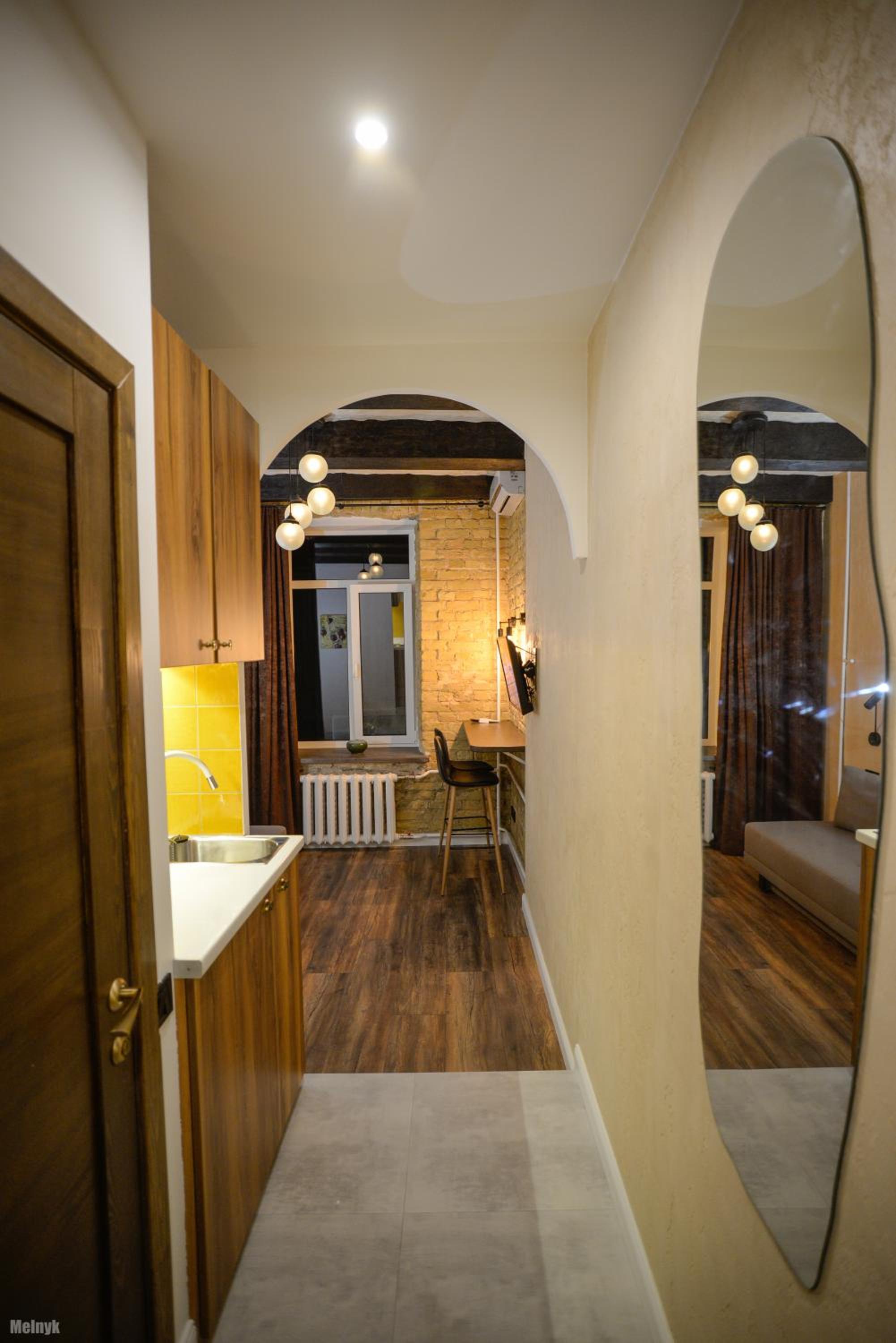 Studio Apartment