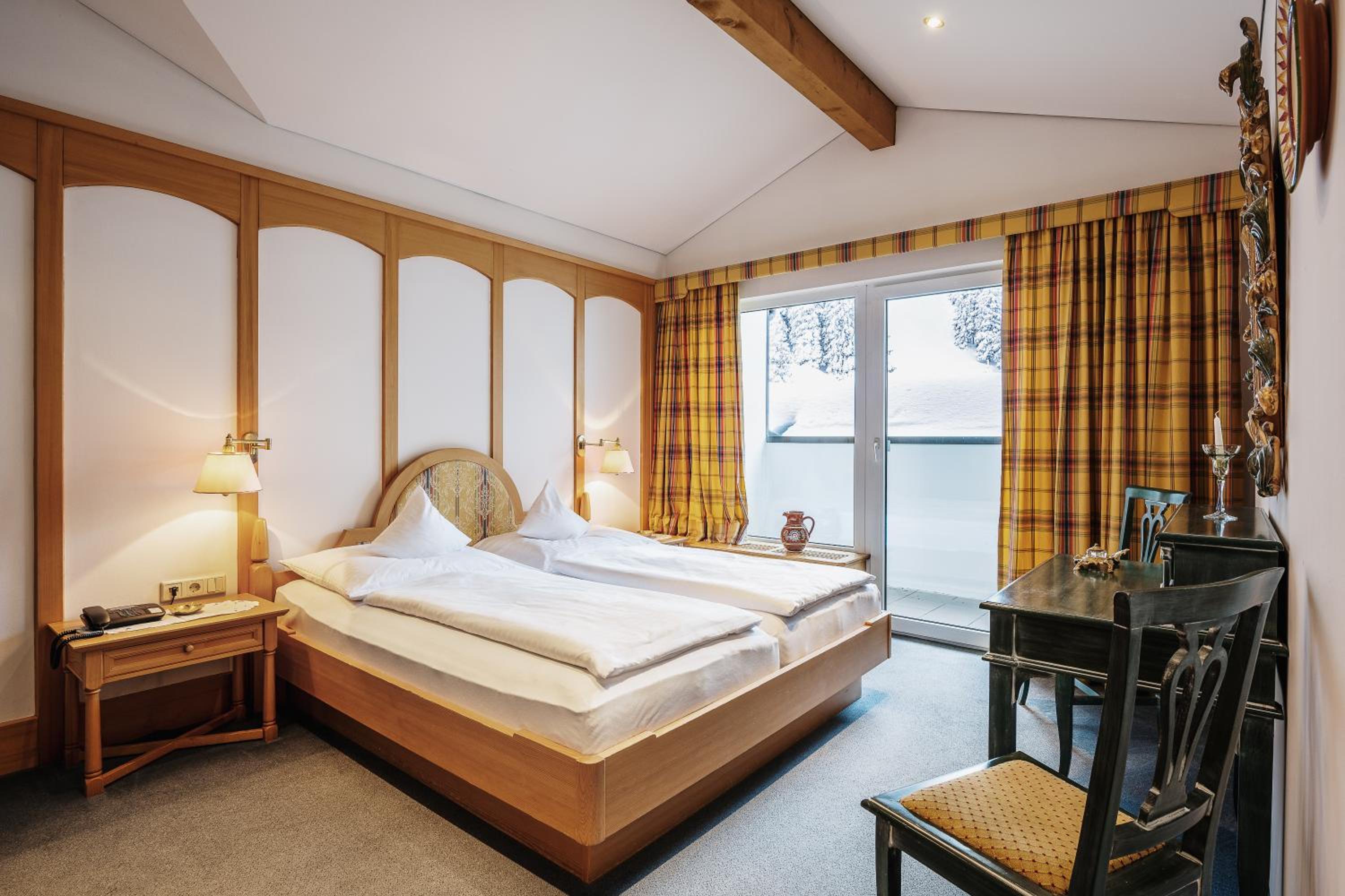 Junior Suite with Balcony photo 1