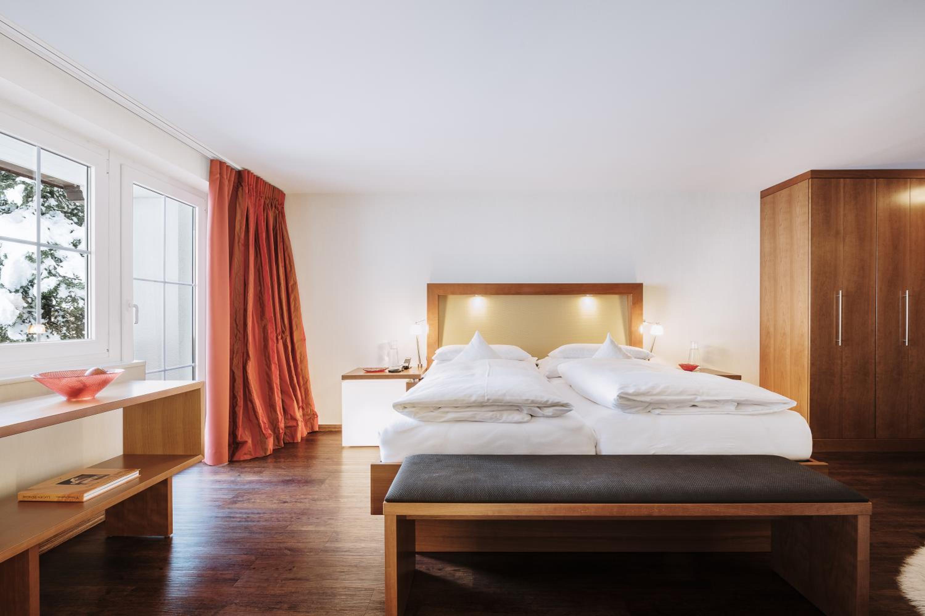 Deluxe Suite with Balcony photo 1