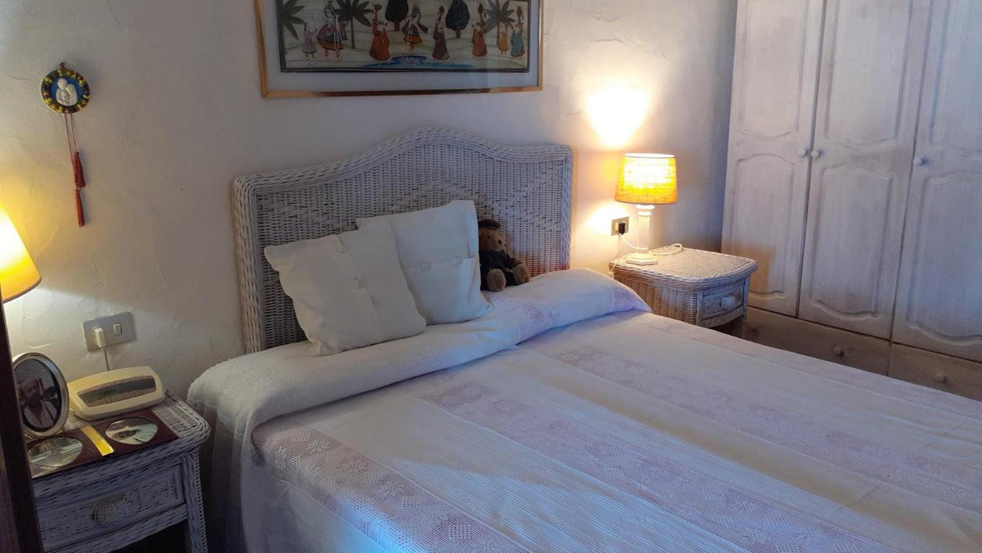 Superior One-Bedroom Apartment