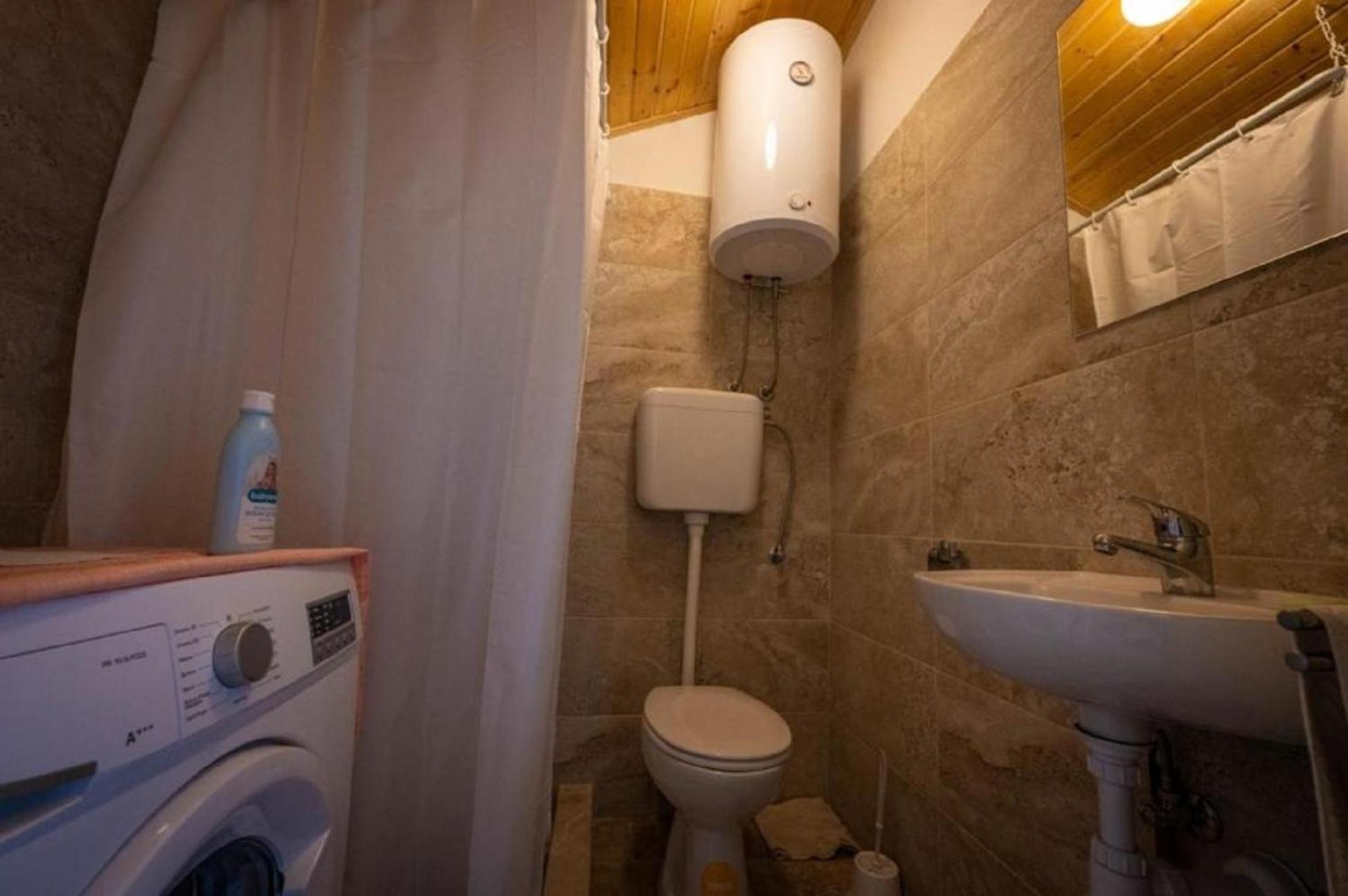 Two-Bedroom House photo 2