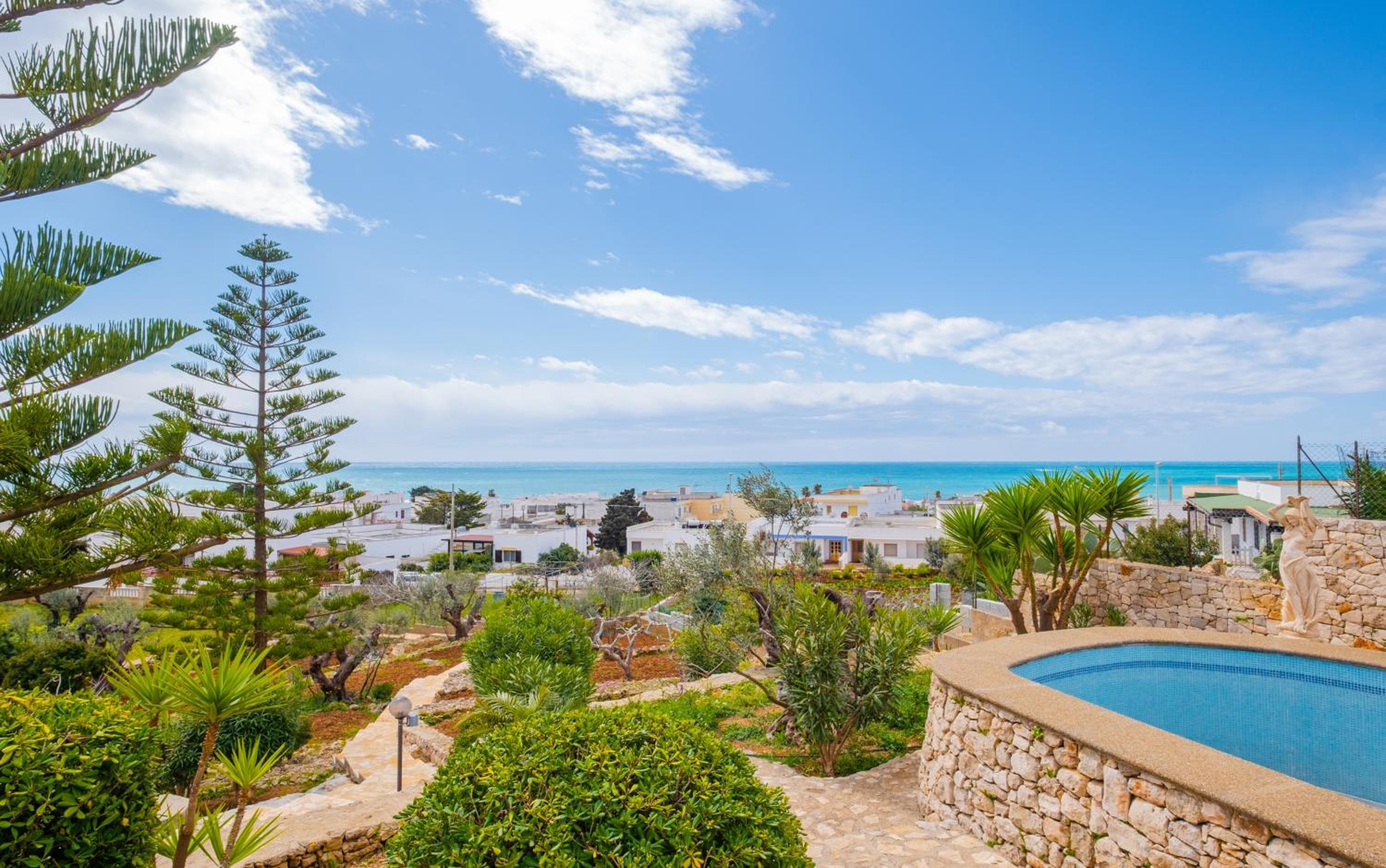 Villa with Sea View photo 2