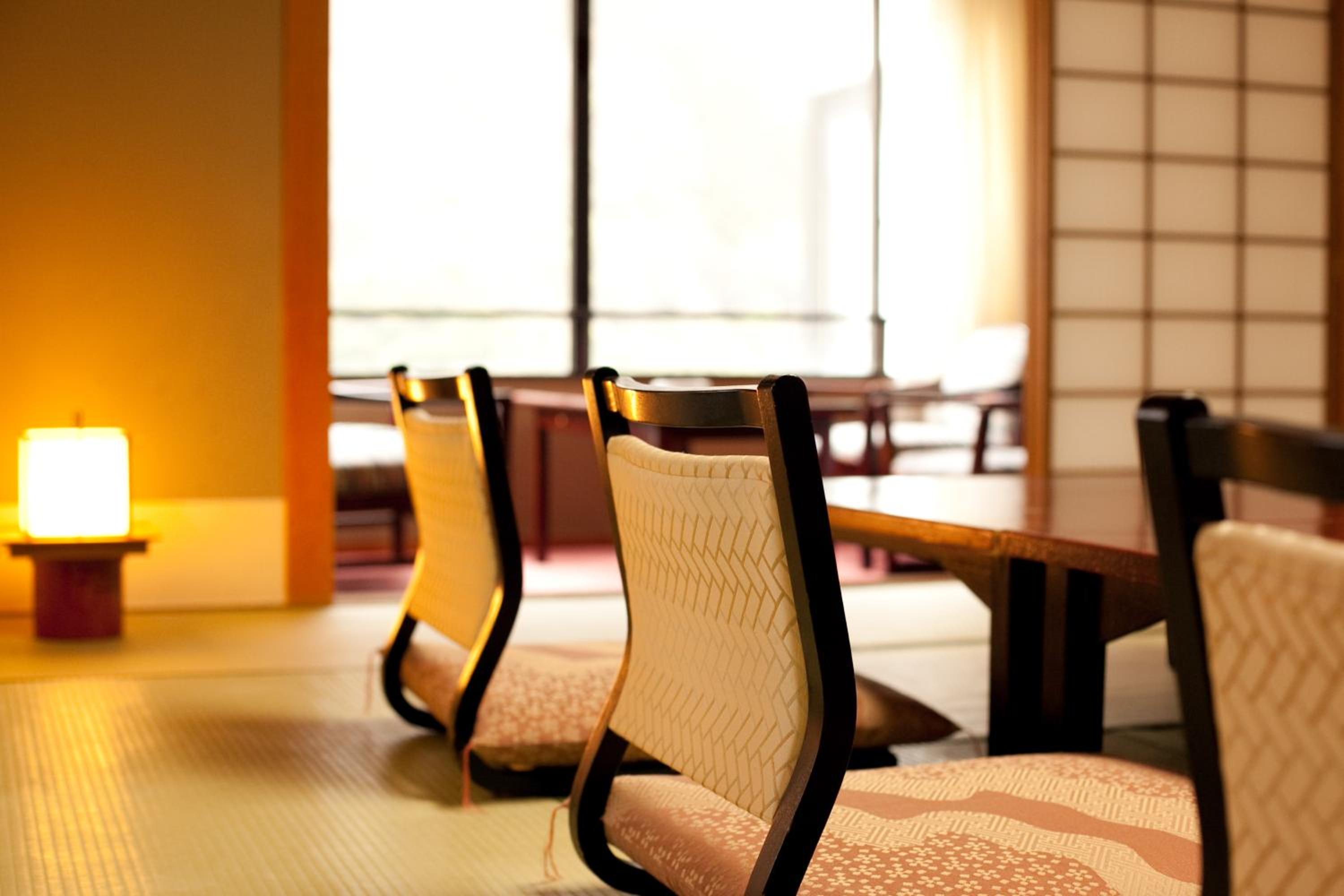 Japanese-Style Twin Room with Private Bathroom photo 2