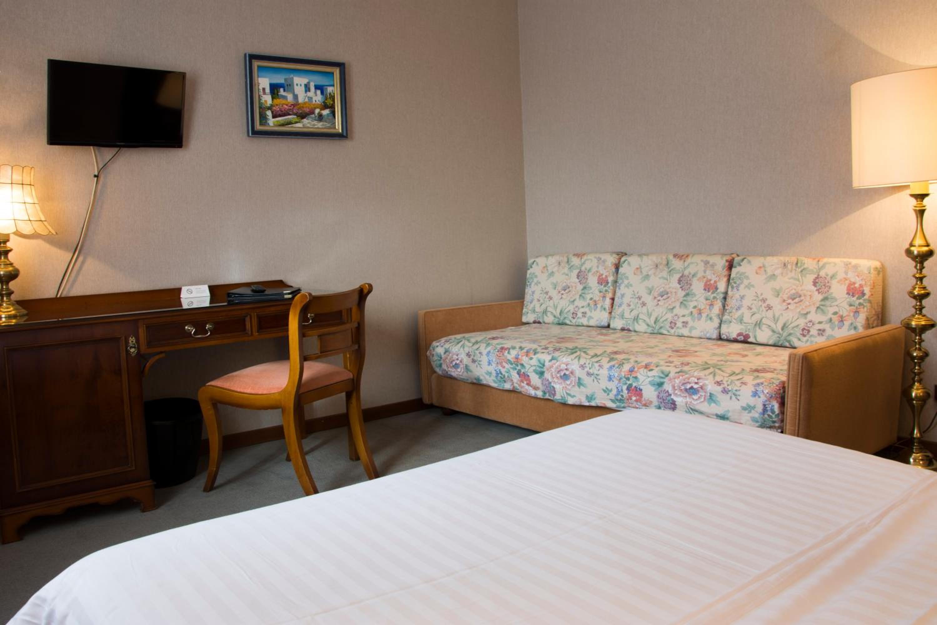 Single Room photo 2