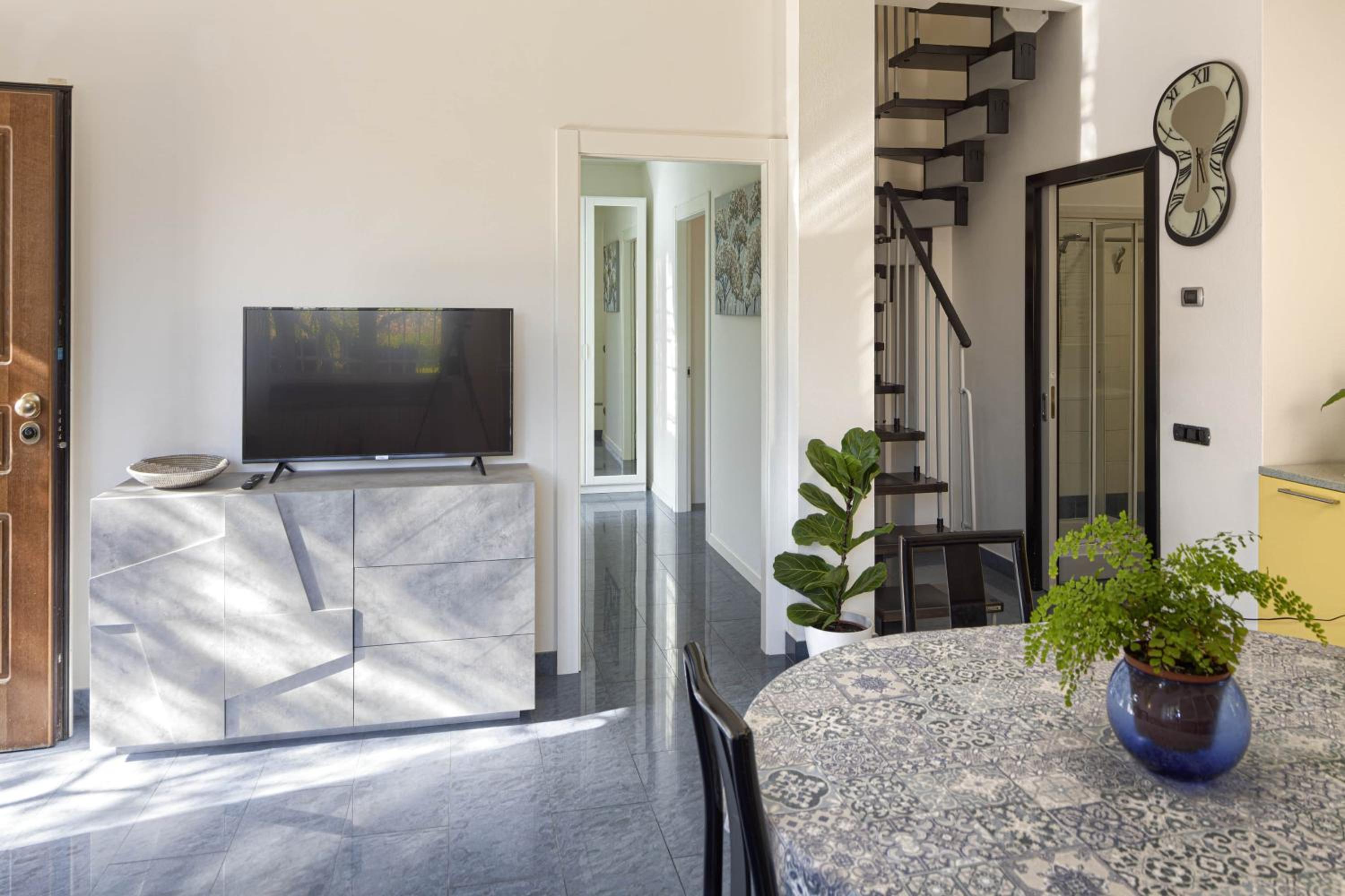Villa photo 1