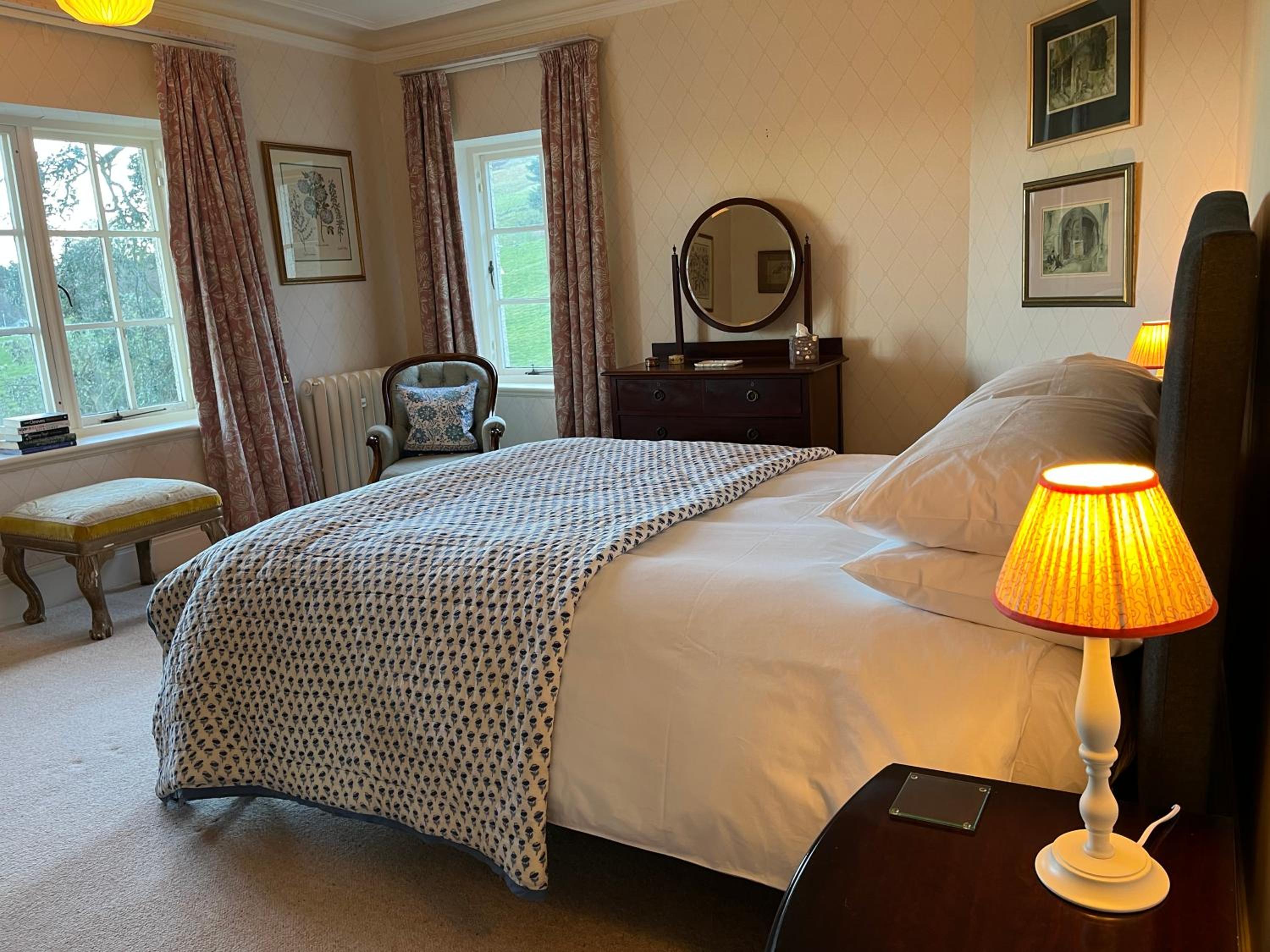 Superior King Room