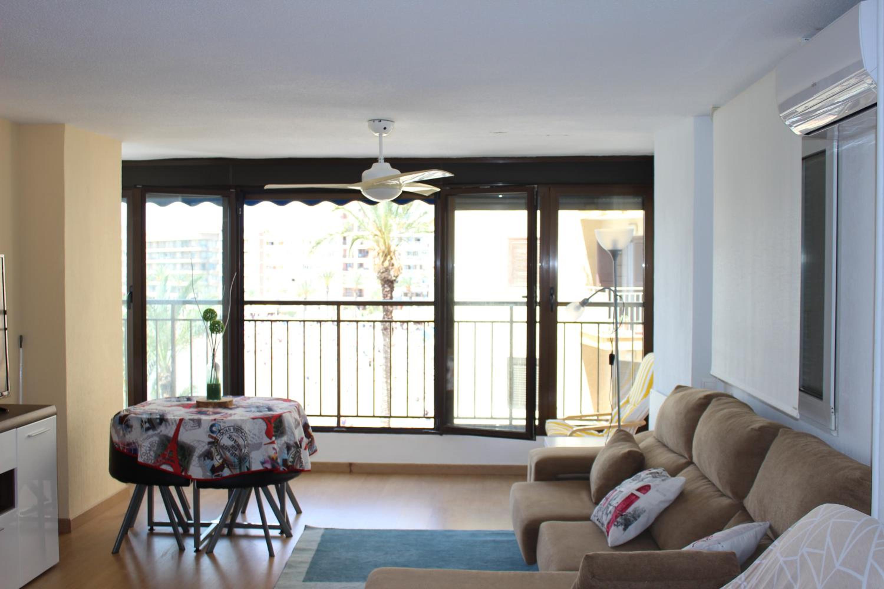 Apartamento con vista al mar