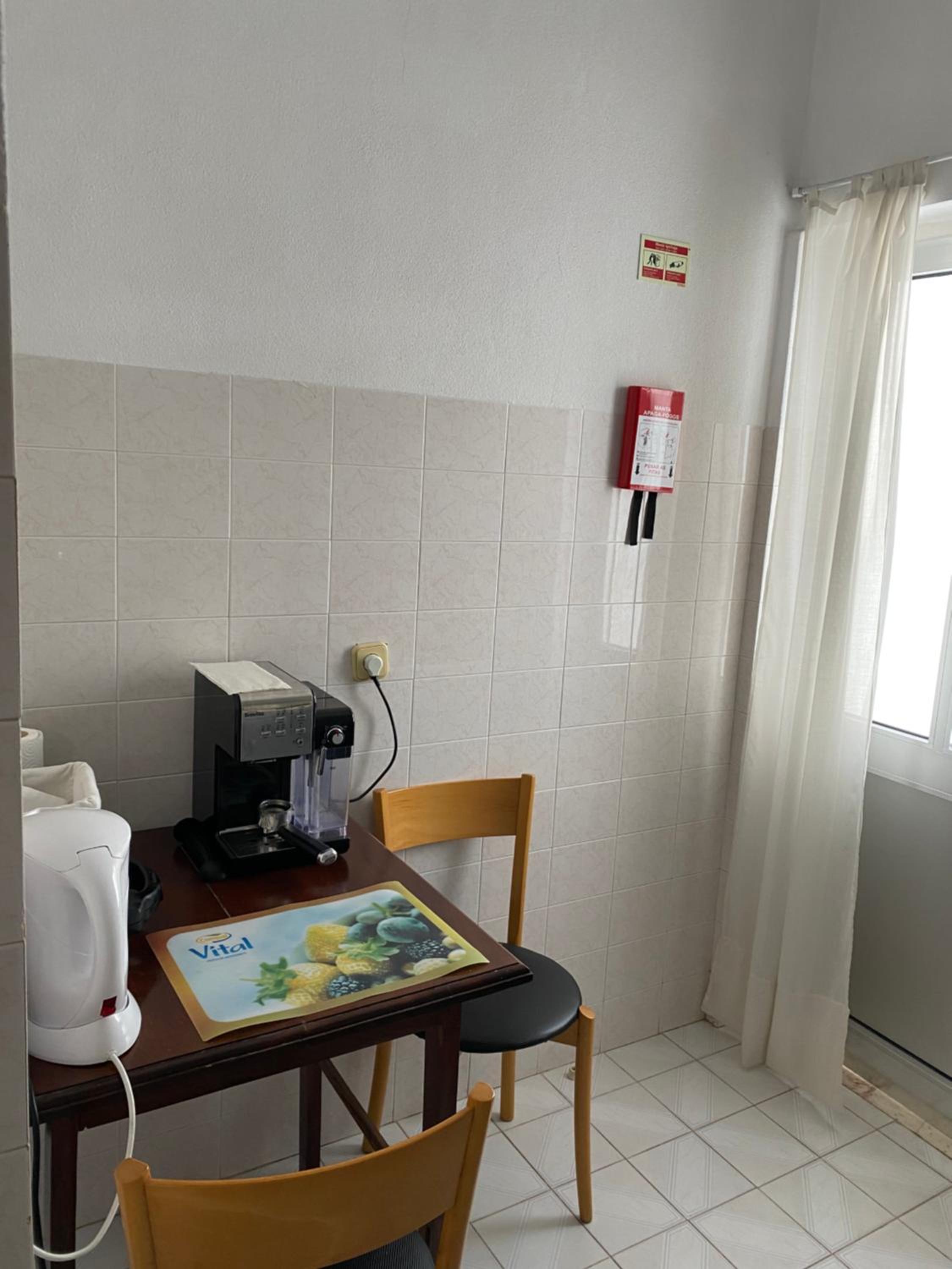 Family Room - Photo 12