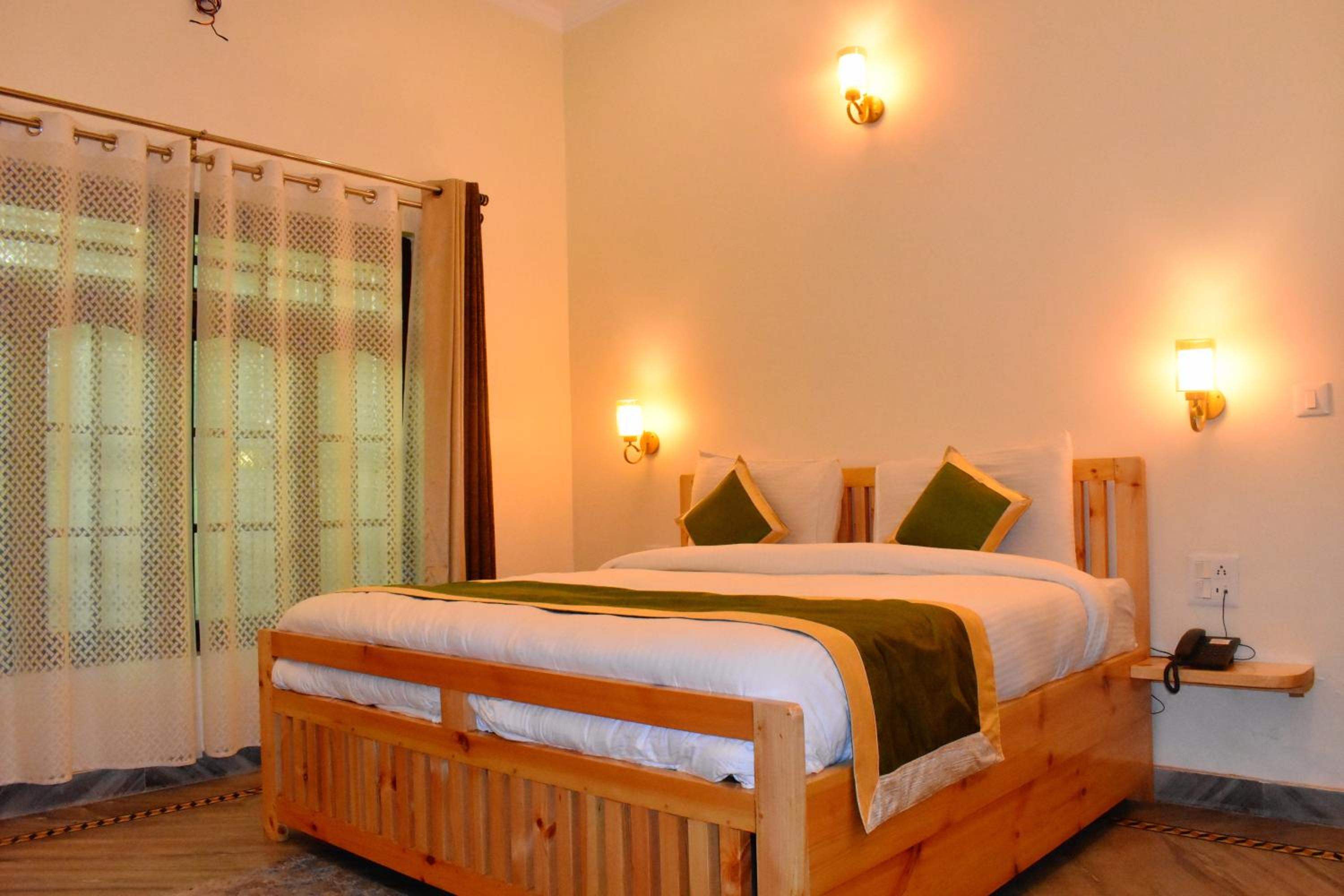Standard Double Room - Photo 1