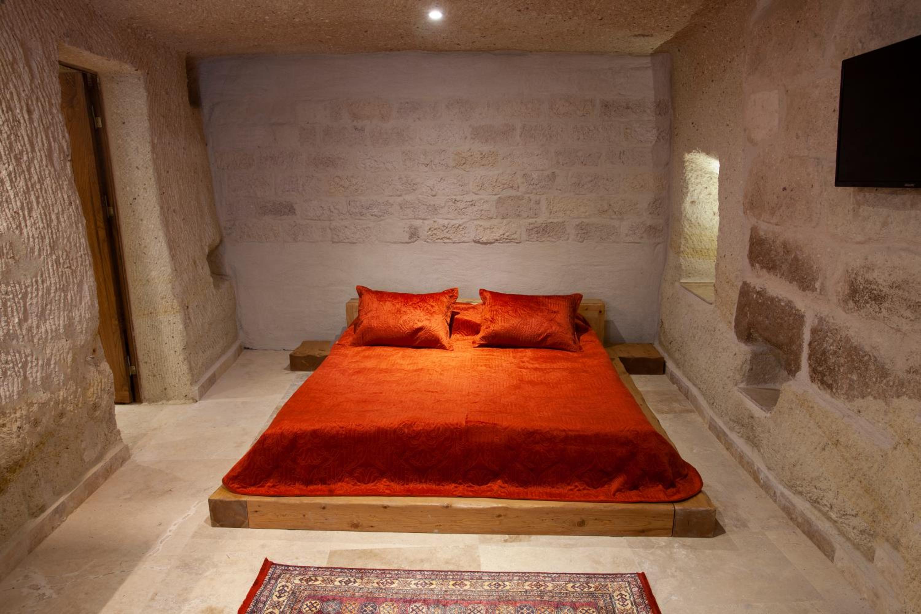 Deluxe Double or Twin Room photo 3