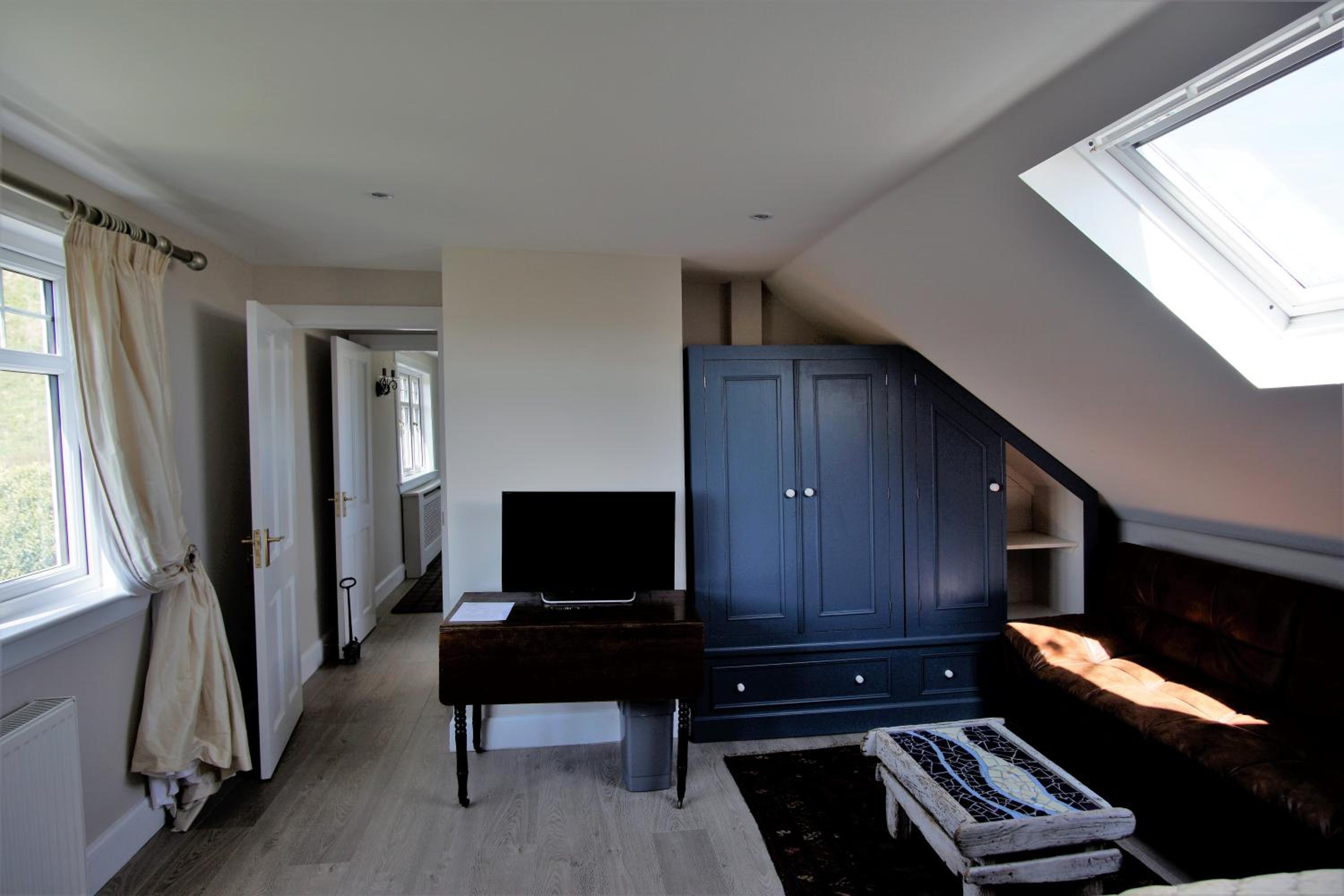 Two-Bedroom Suite - Photo 20