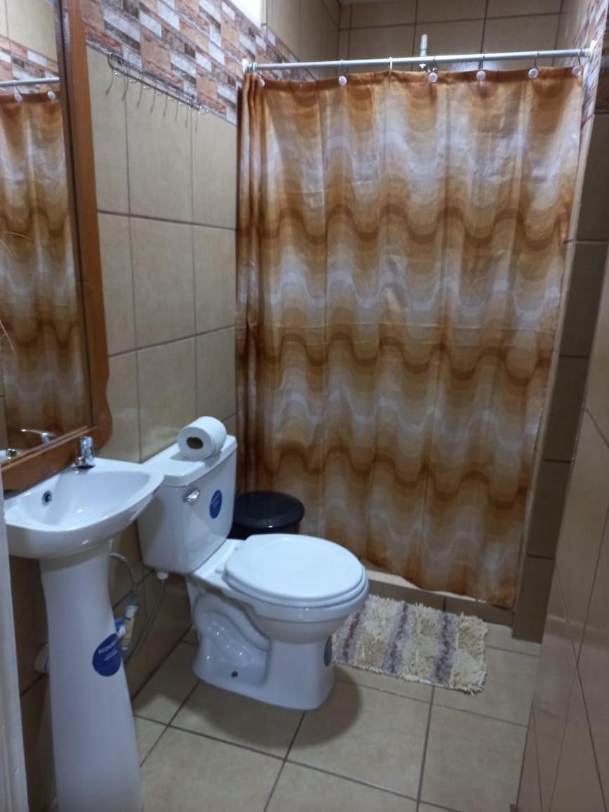 Queen Room With Shared Bathroom photo 2