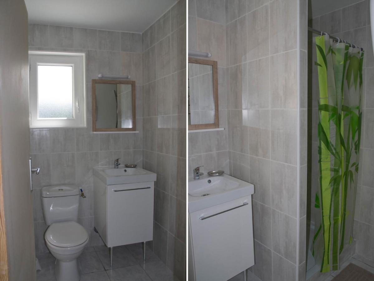 Double Room with Private Entrance photo 3