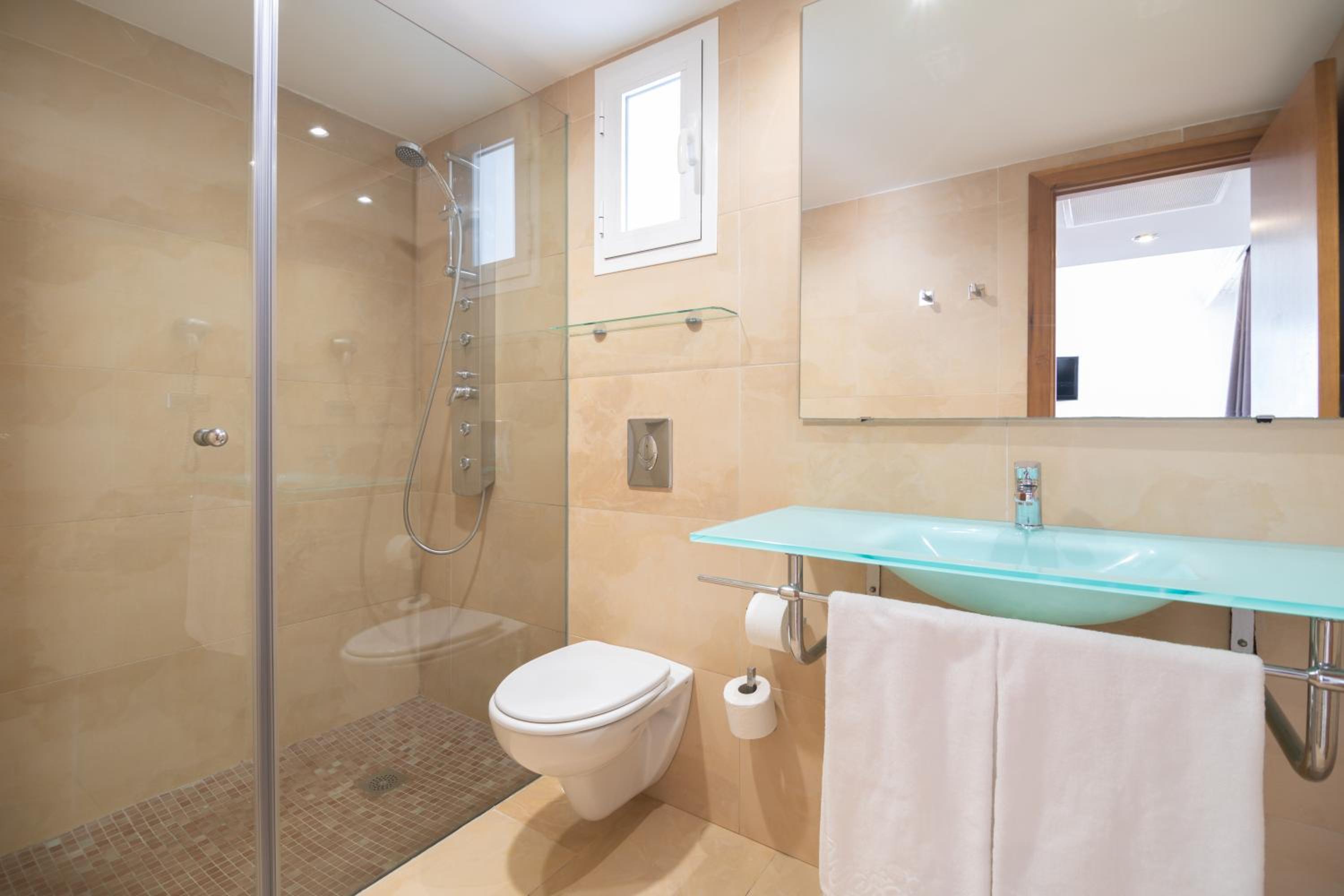 Suite. photo 2
