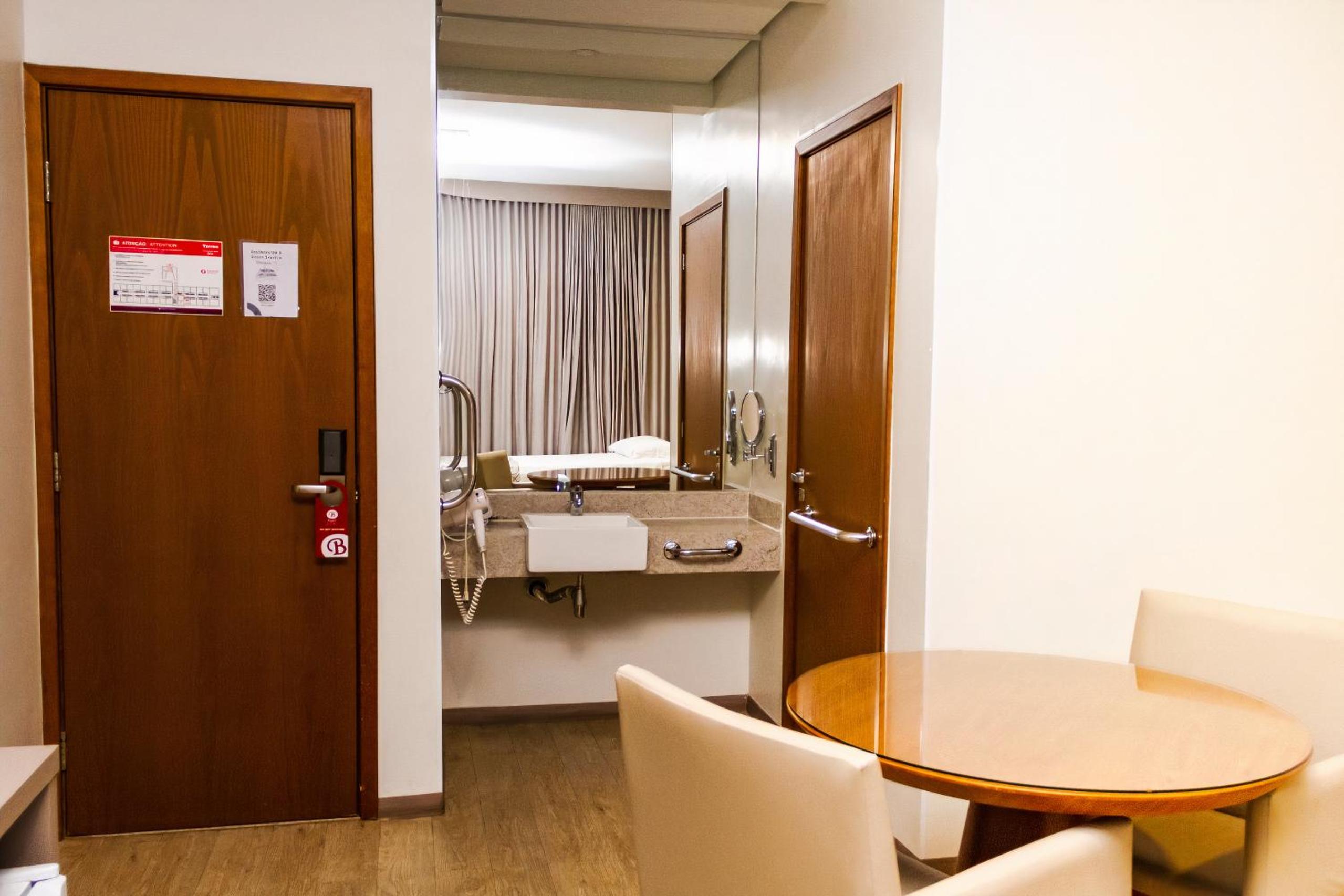 Luxury Quadruple Room photo 2