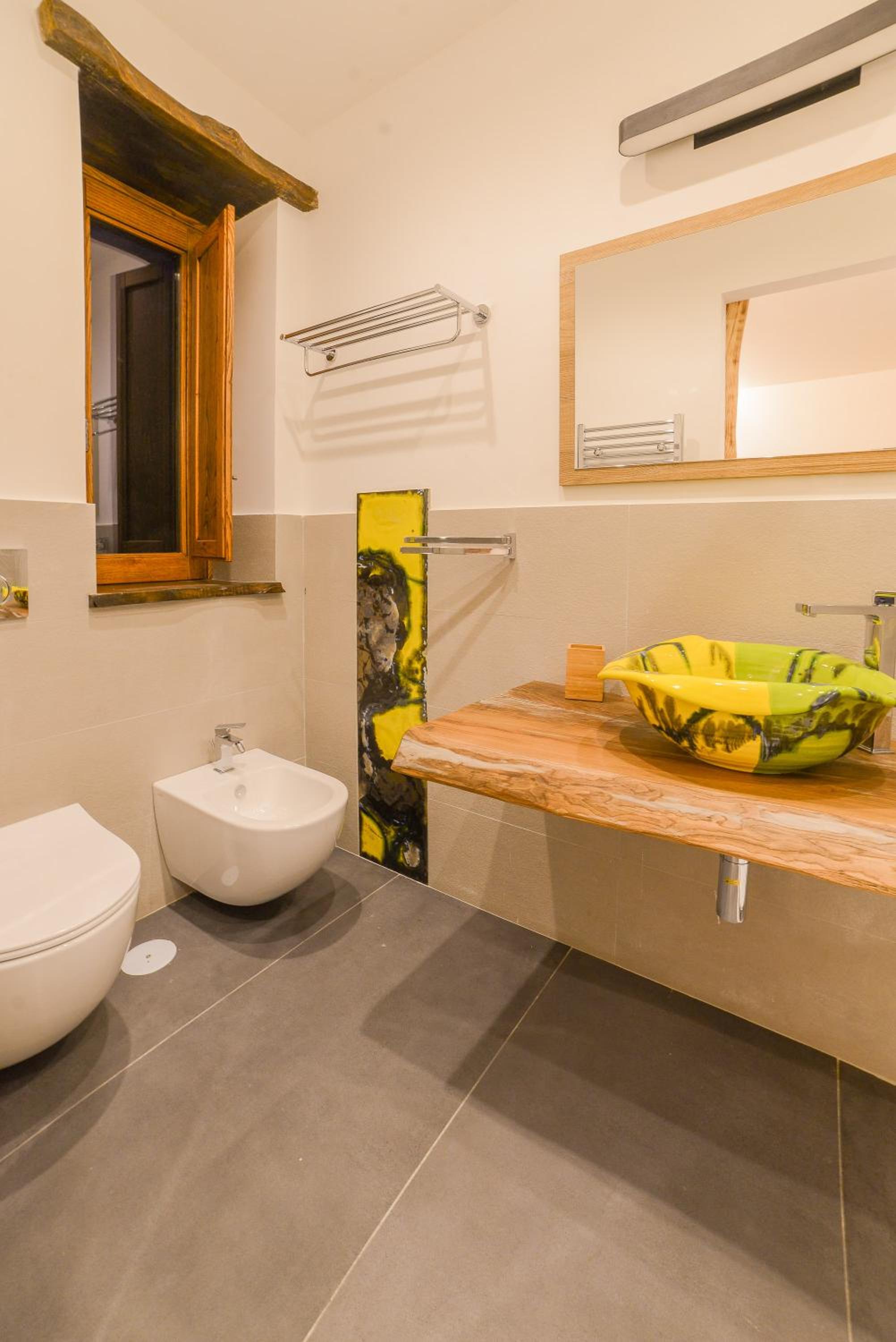 Standard Double Room with Sea View - Photo 8