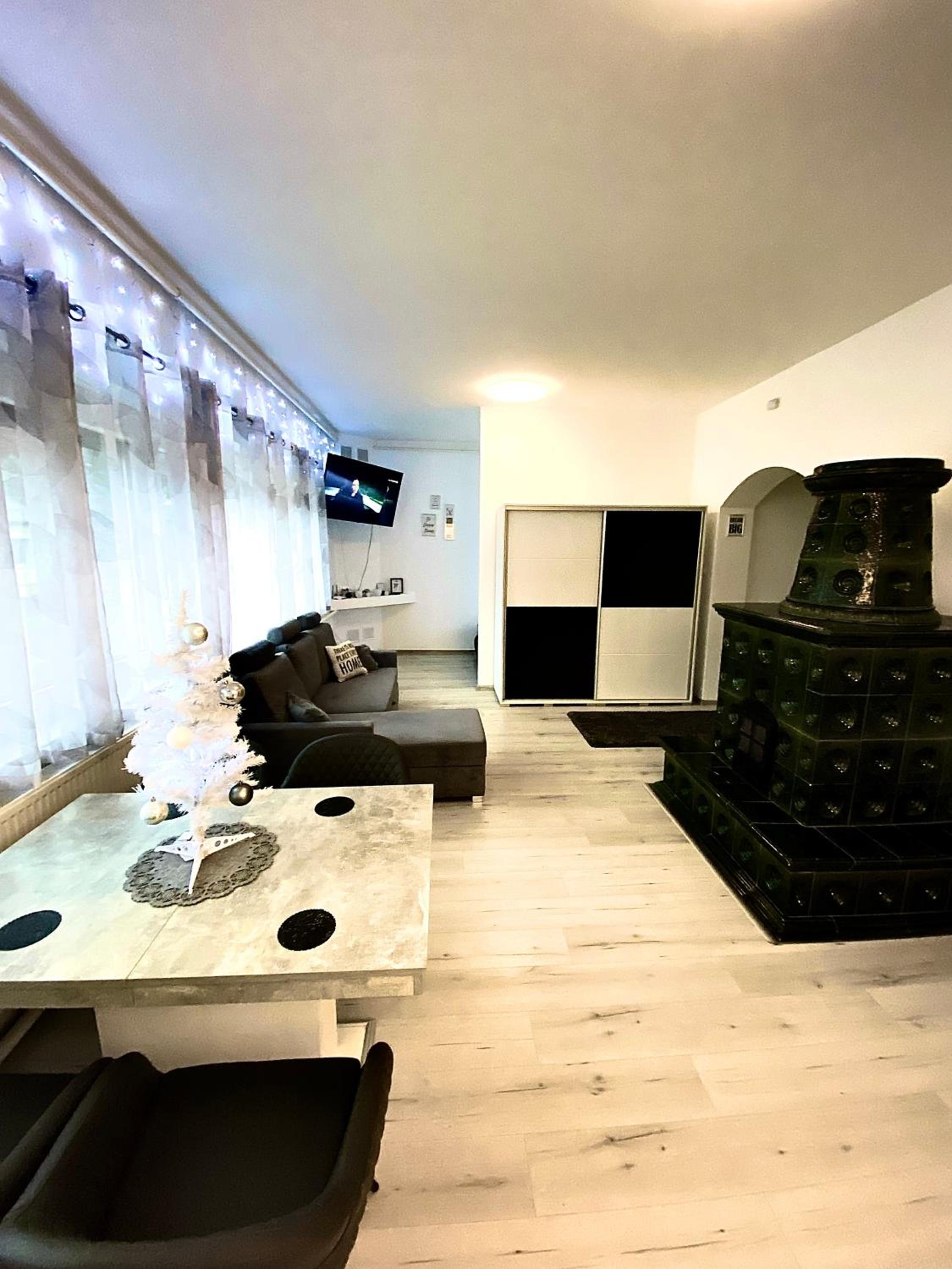 Deluxe Studio - Photo 9