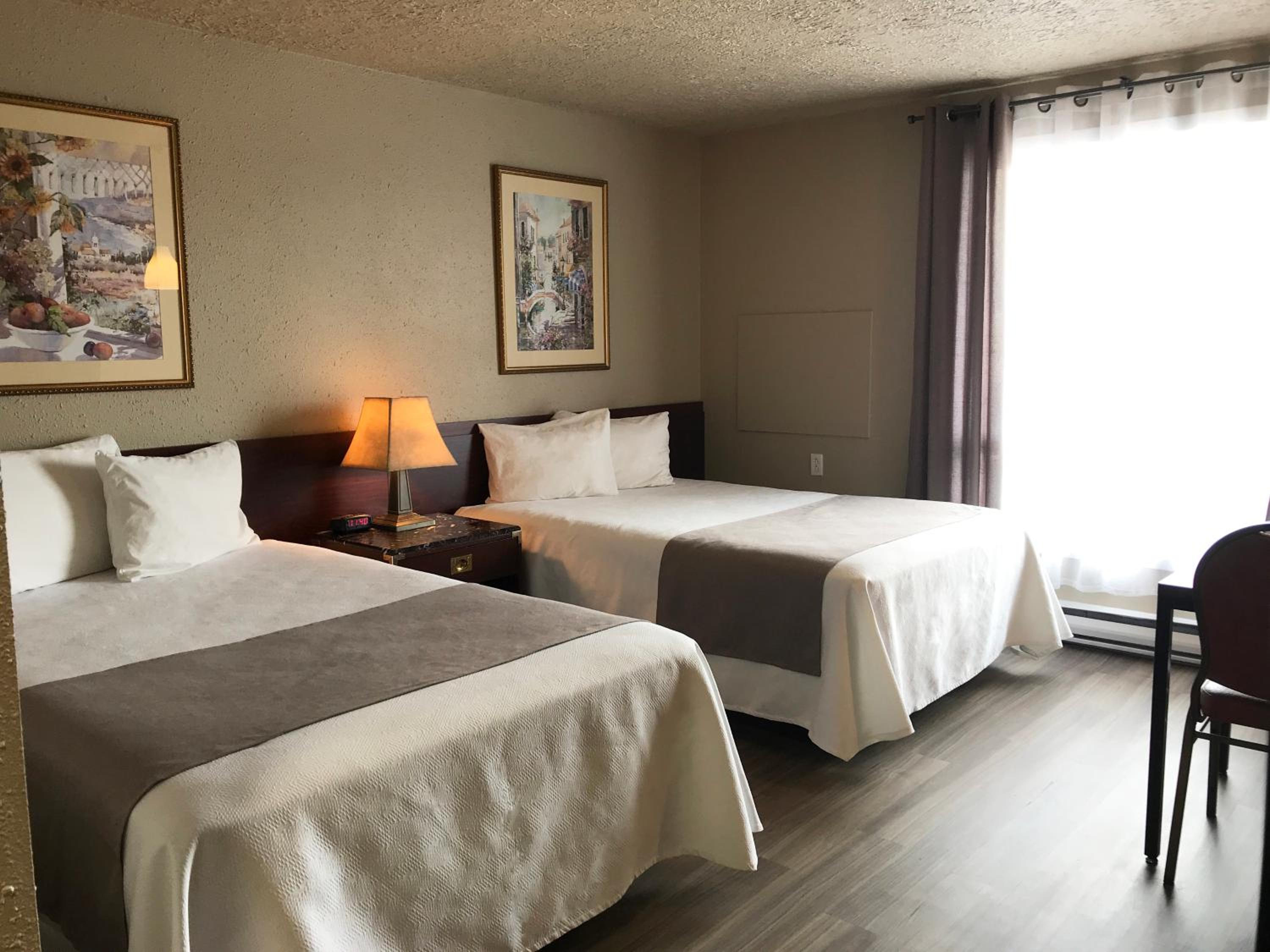Quadruple Room with Balcony photo 1