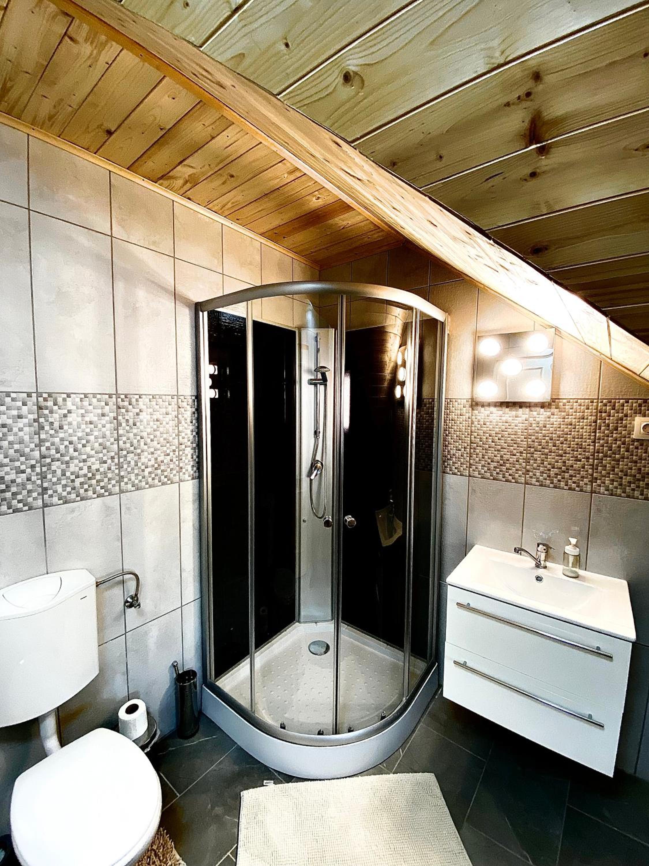 Classic Triple Room - Photo 5
