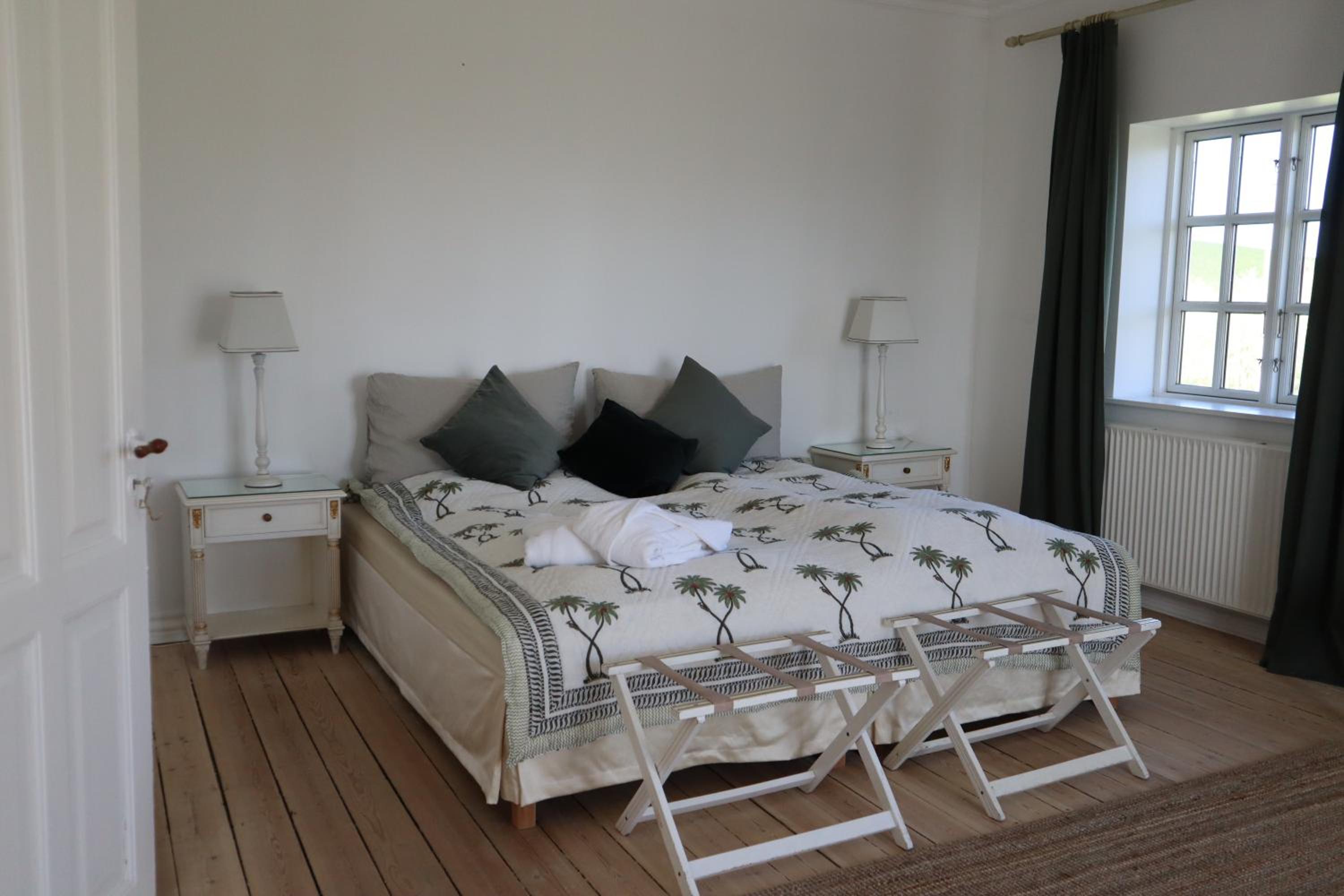 Deluxe Double or Twin Room with Sea View photo 1