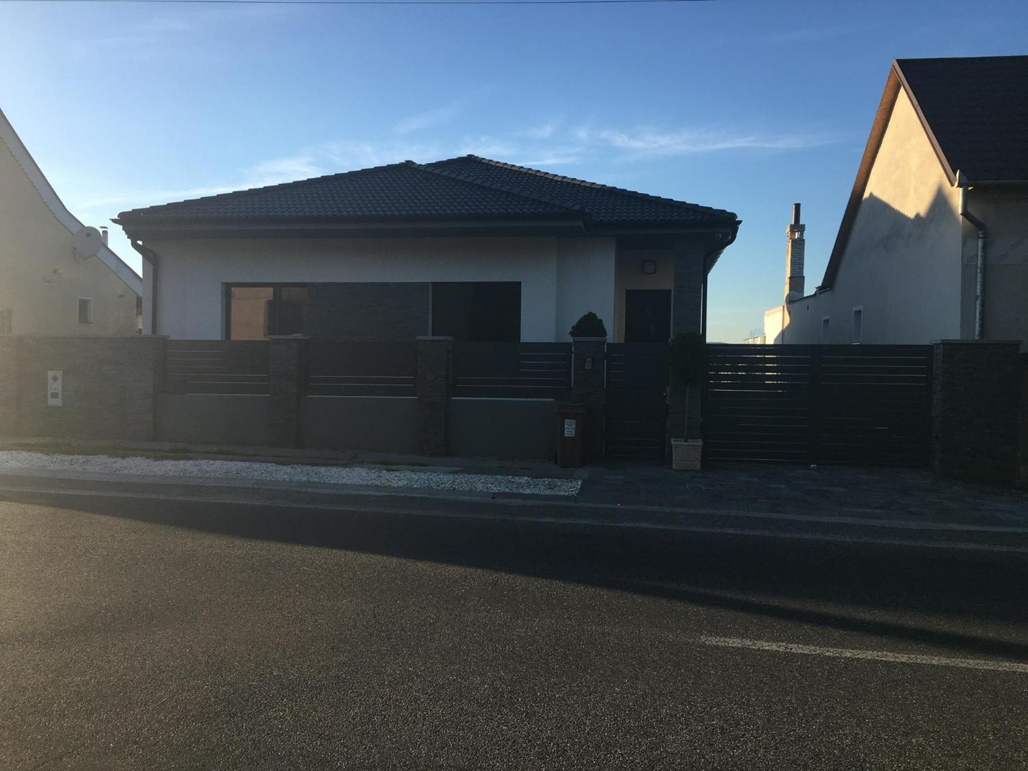 Three-Bedroom House photo 2
