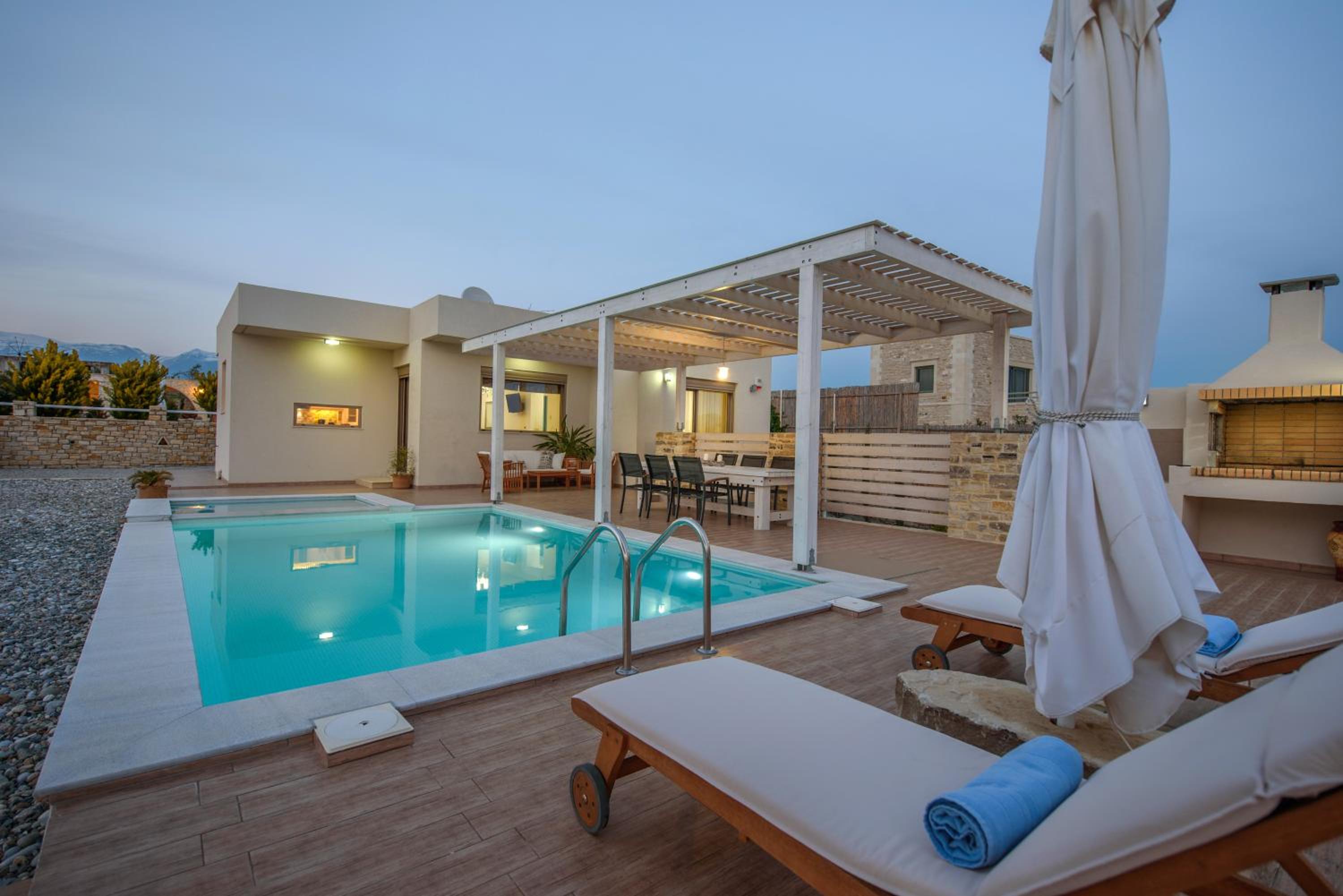 Villa with Private Pool photo 2