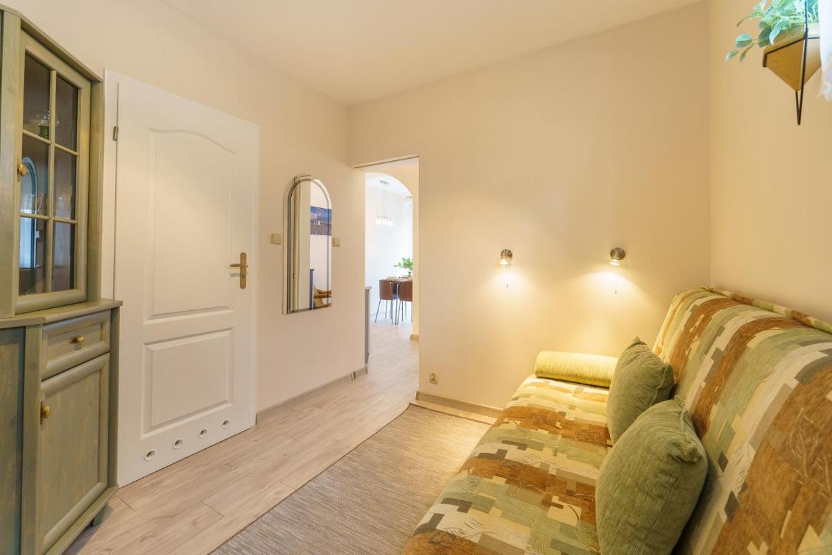 Apartment with Terrace photo 2