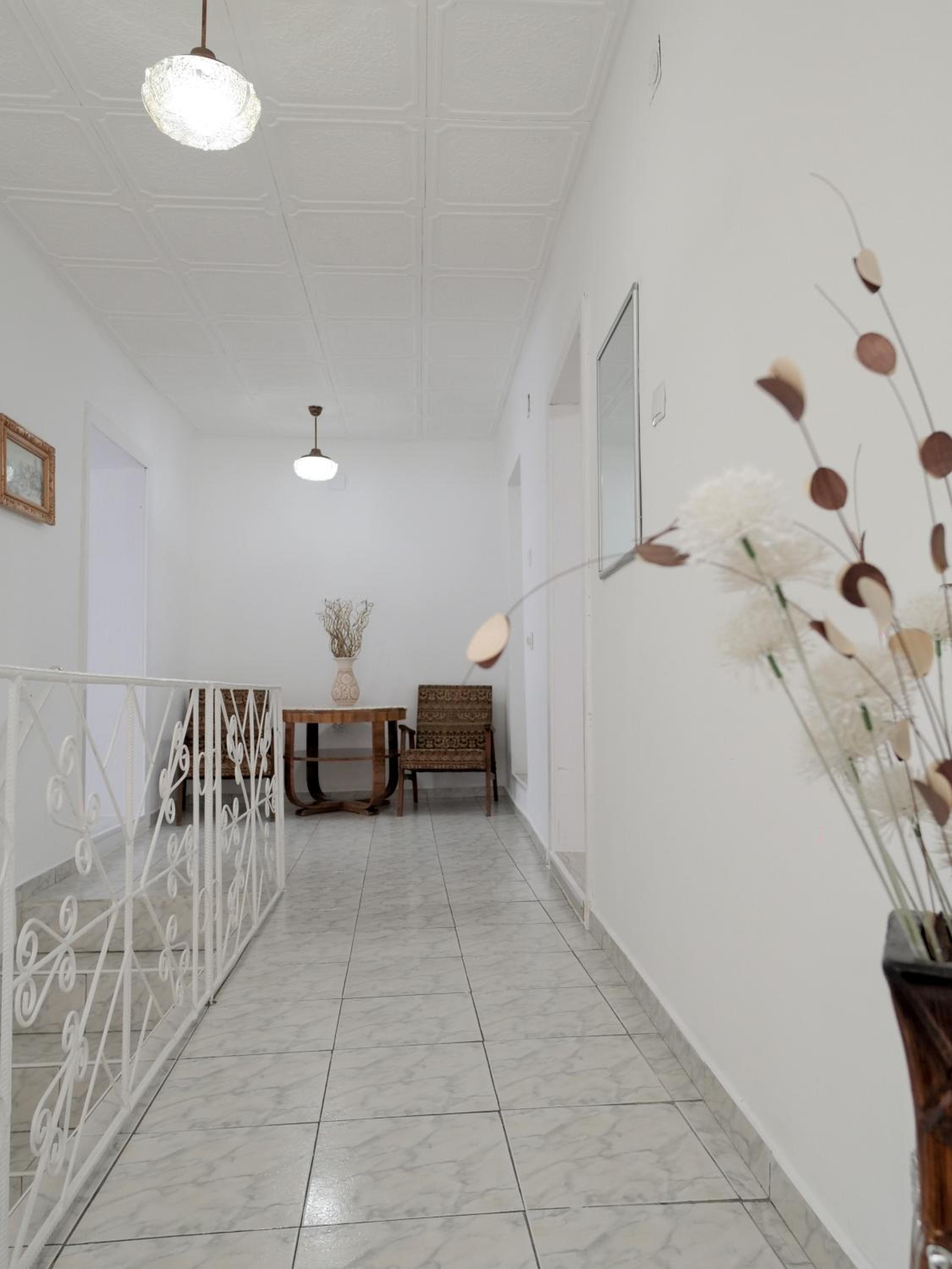 Villa photo 3