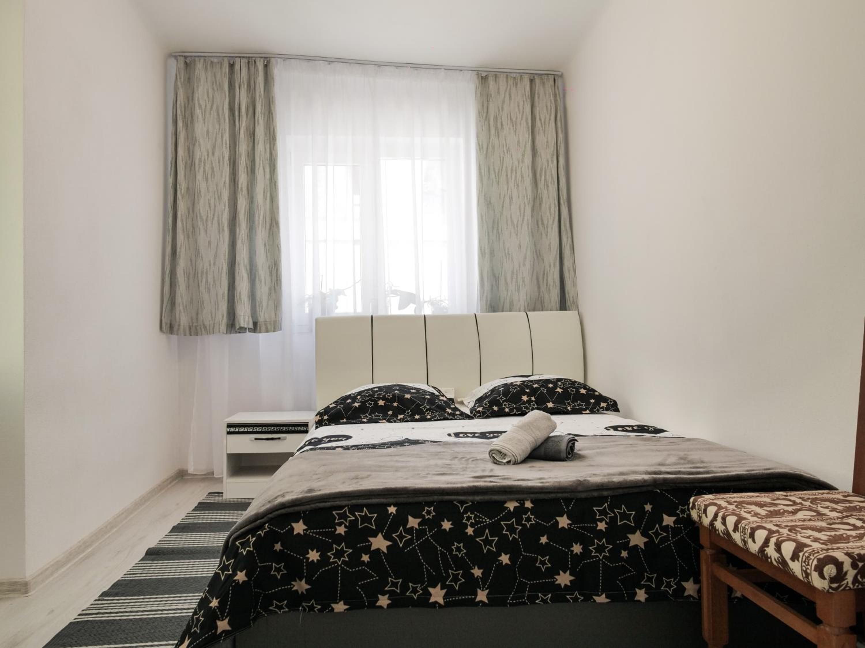 Villa photo 1