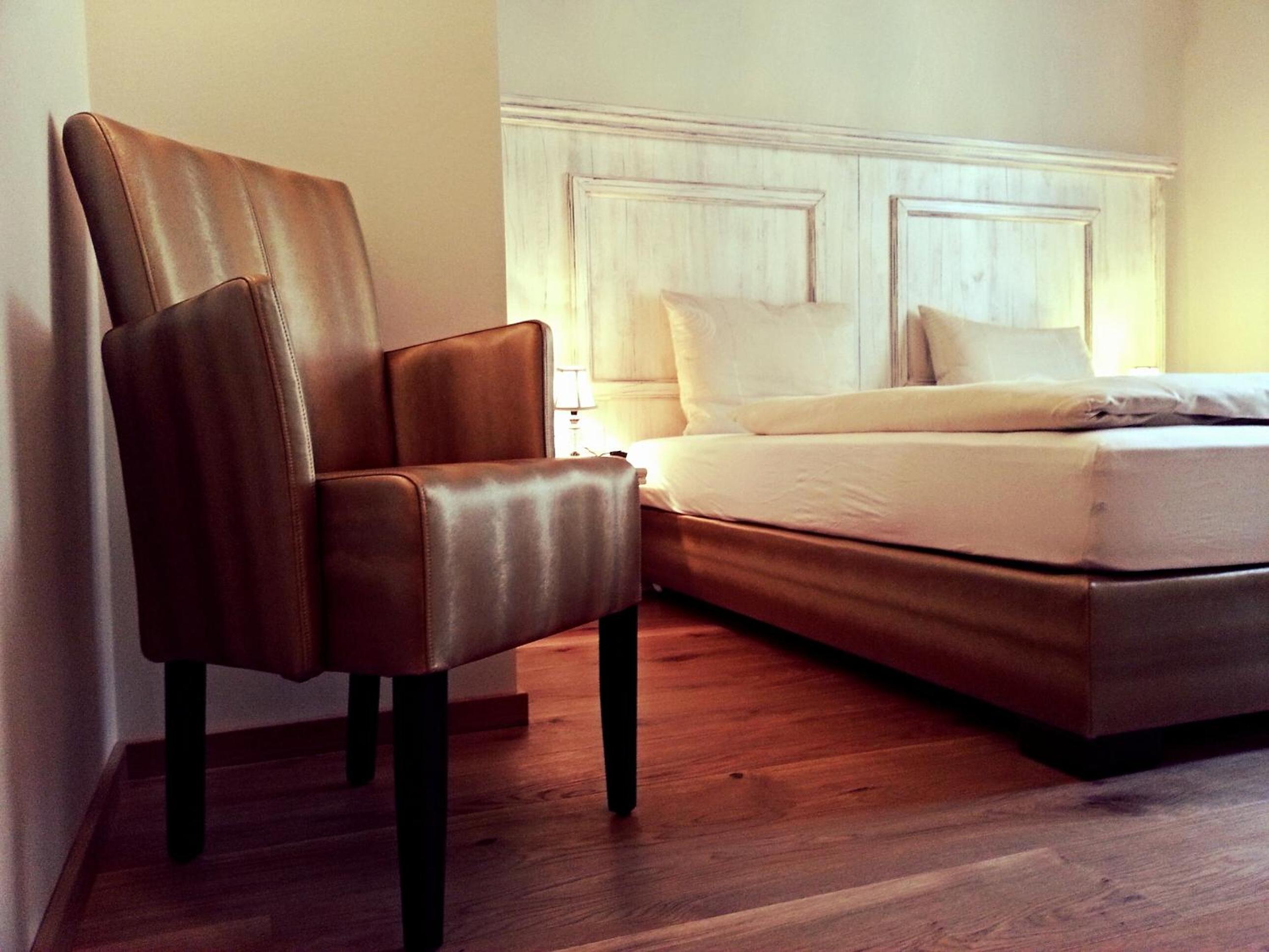 Double Room - Photo 5