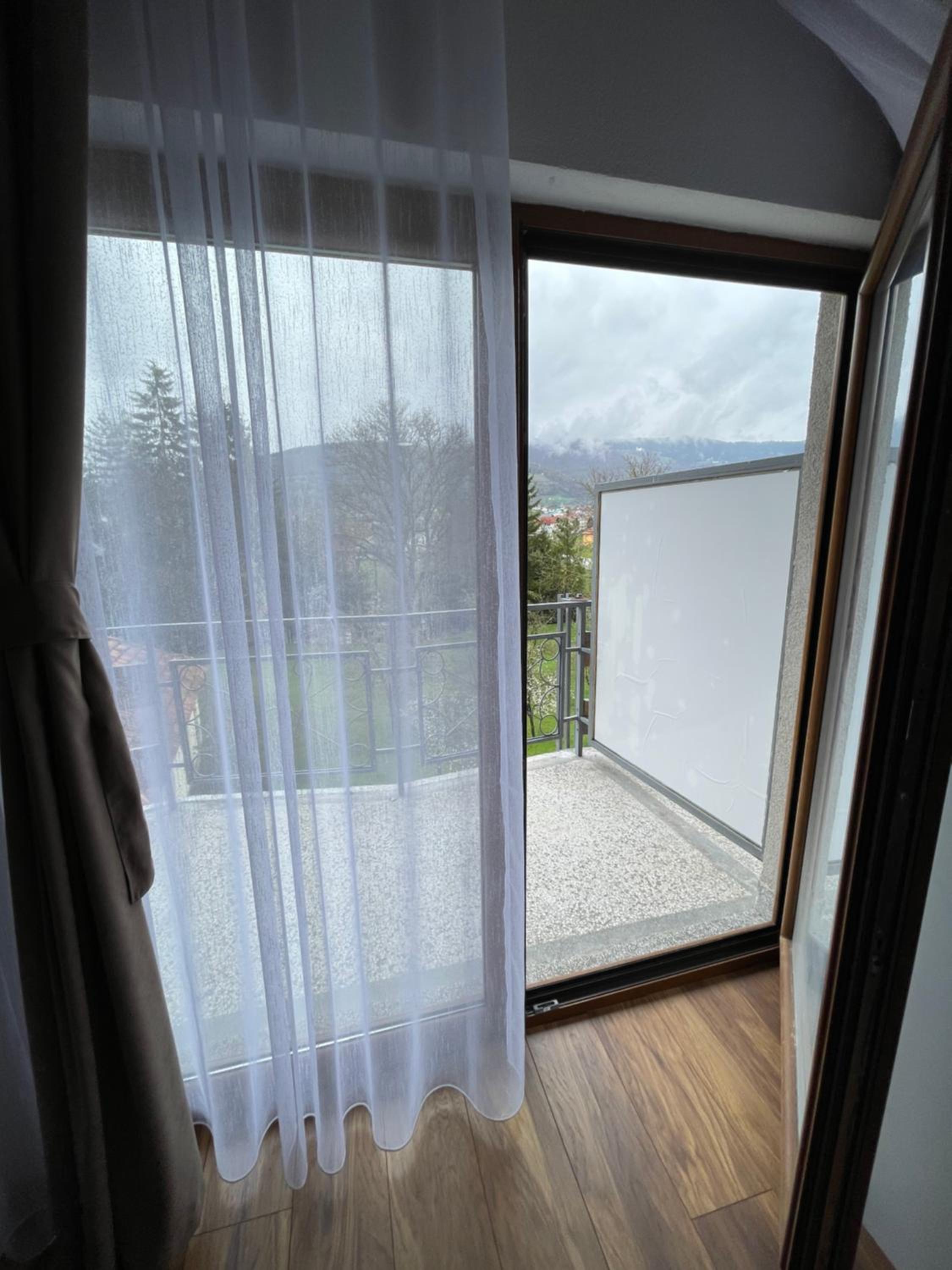 Triple Room with Private Bathroom photo 3