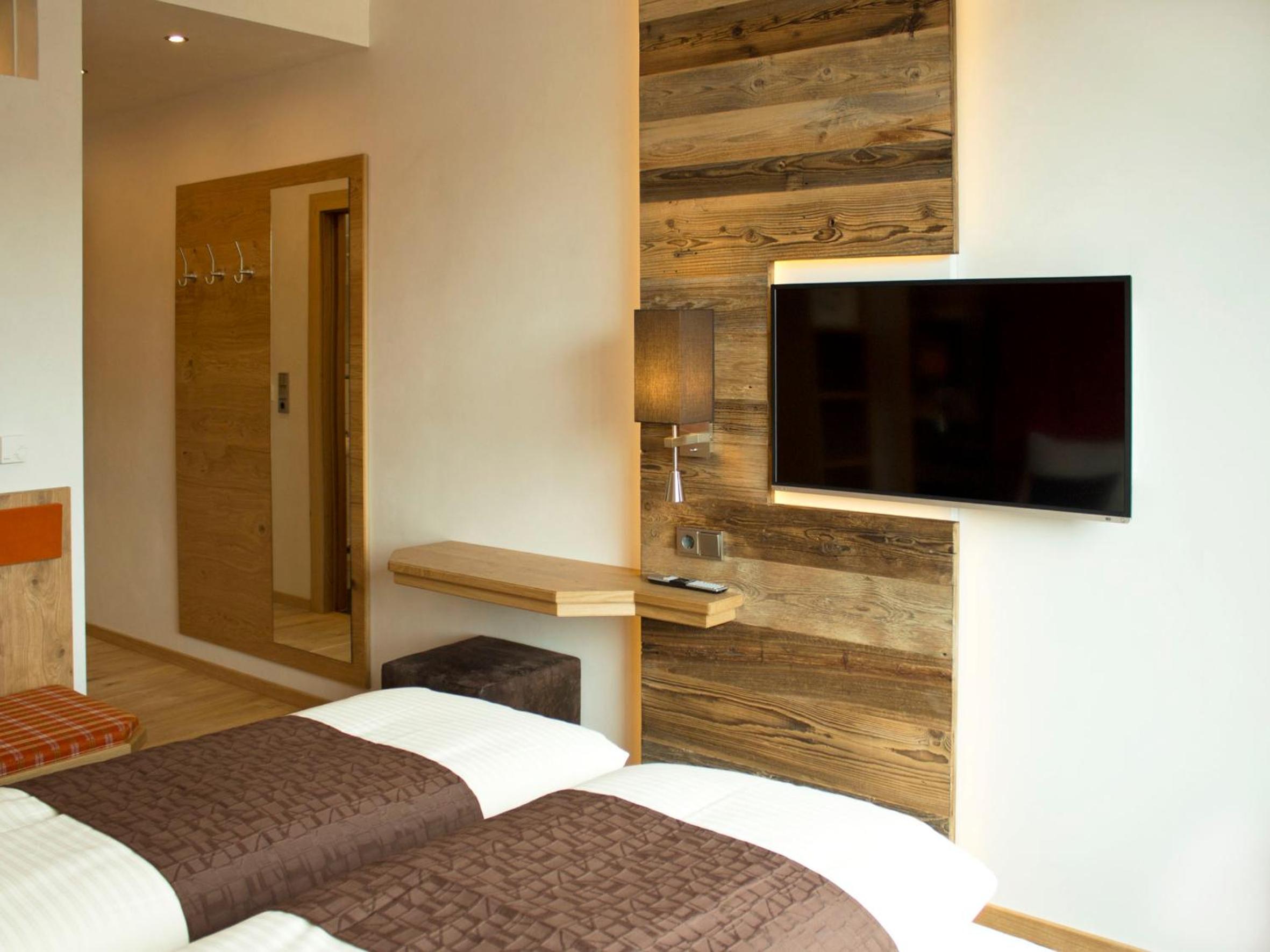 Standard Double Room - Photo 4