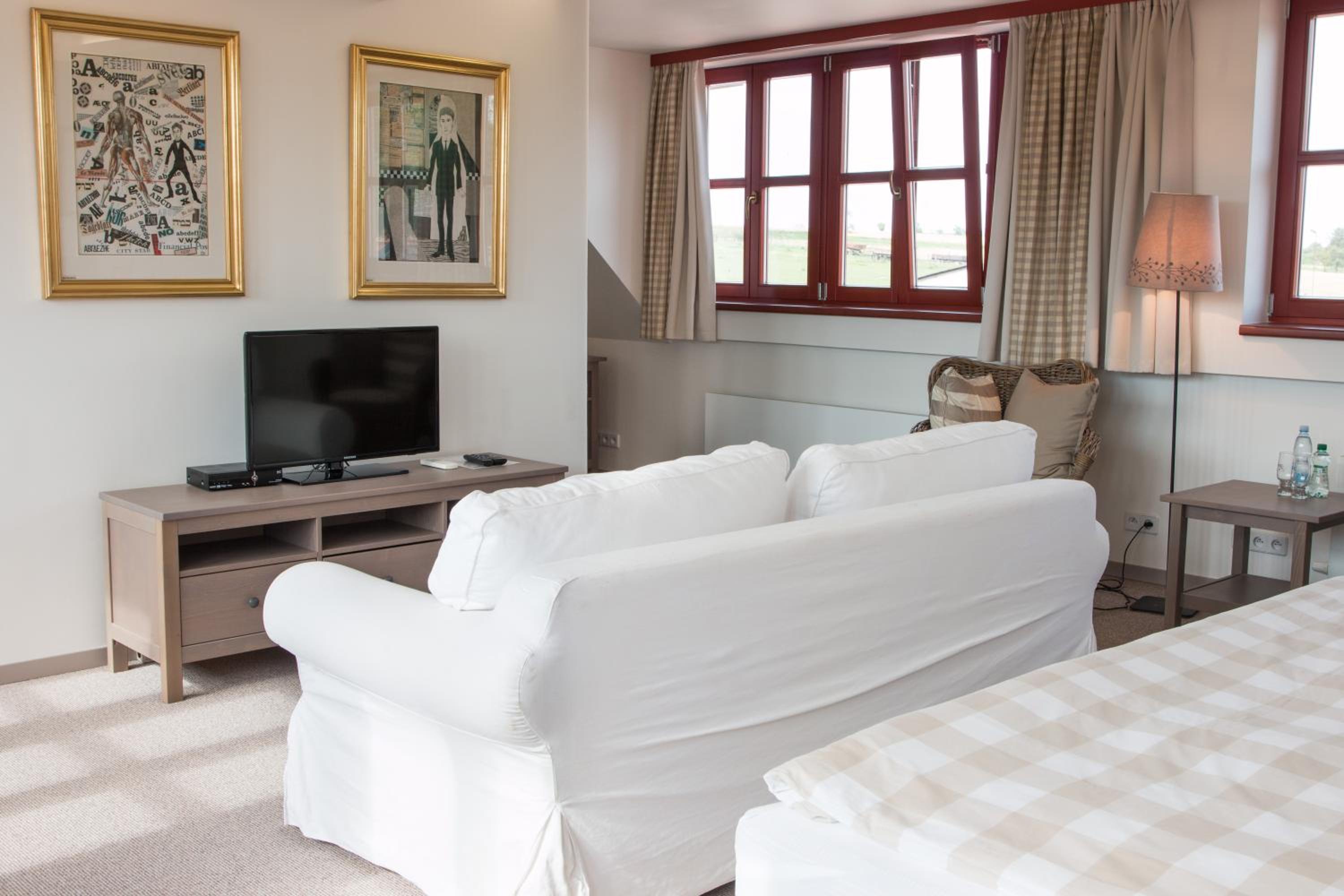 Superior Twin Room - Photo 3
