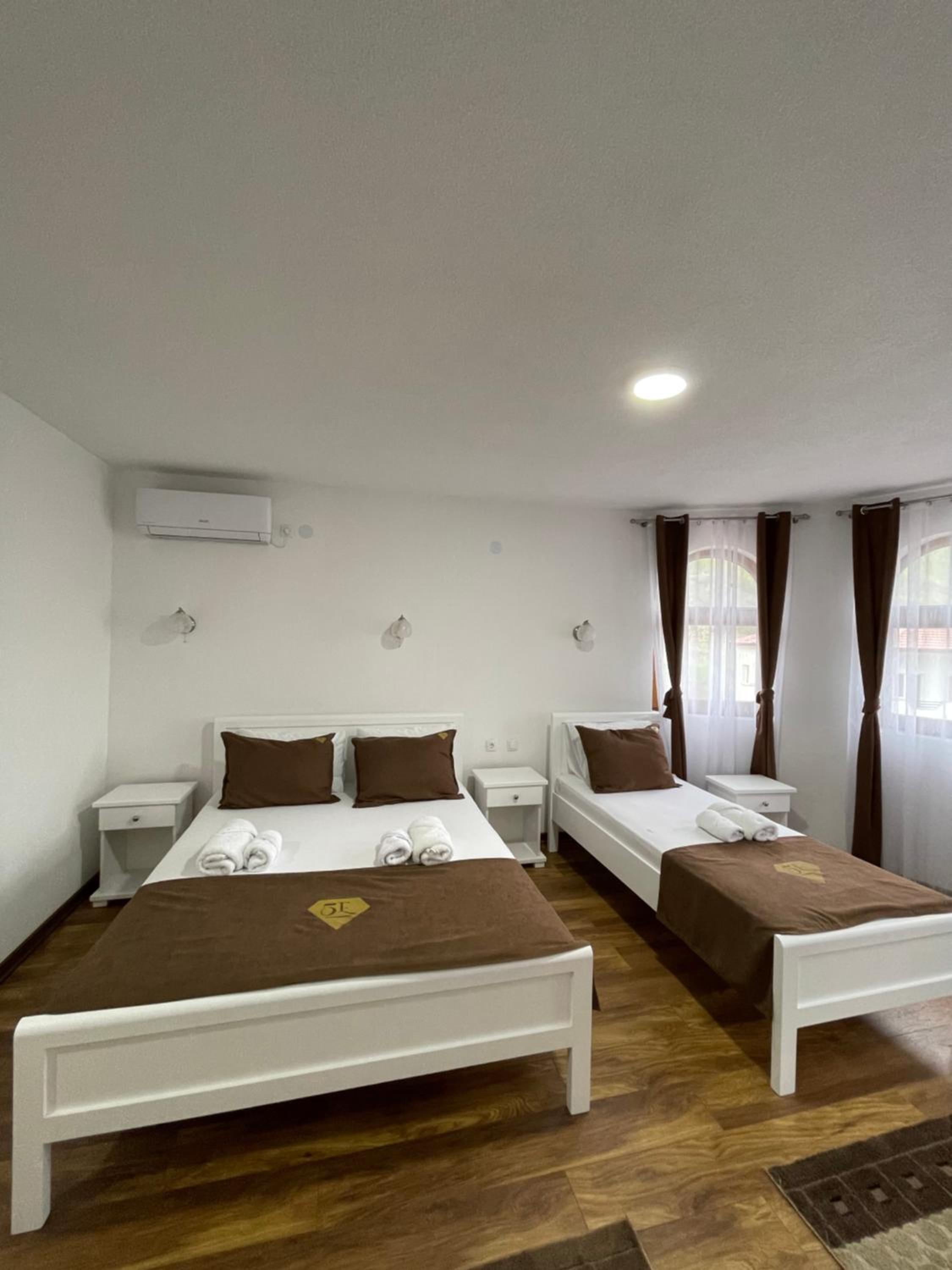 Classic Triple Room photo 3