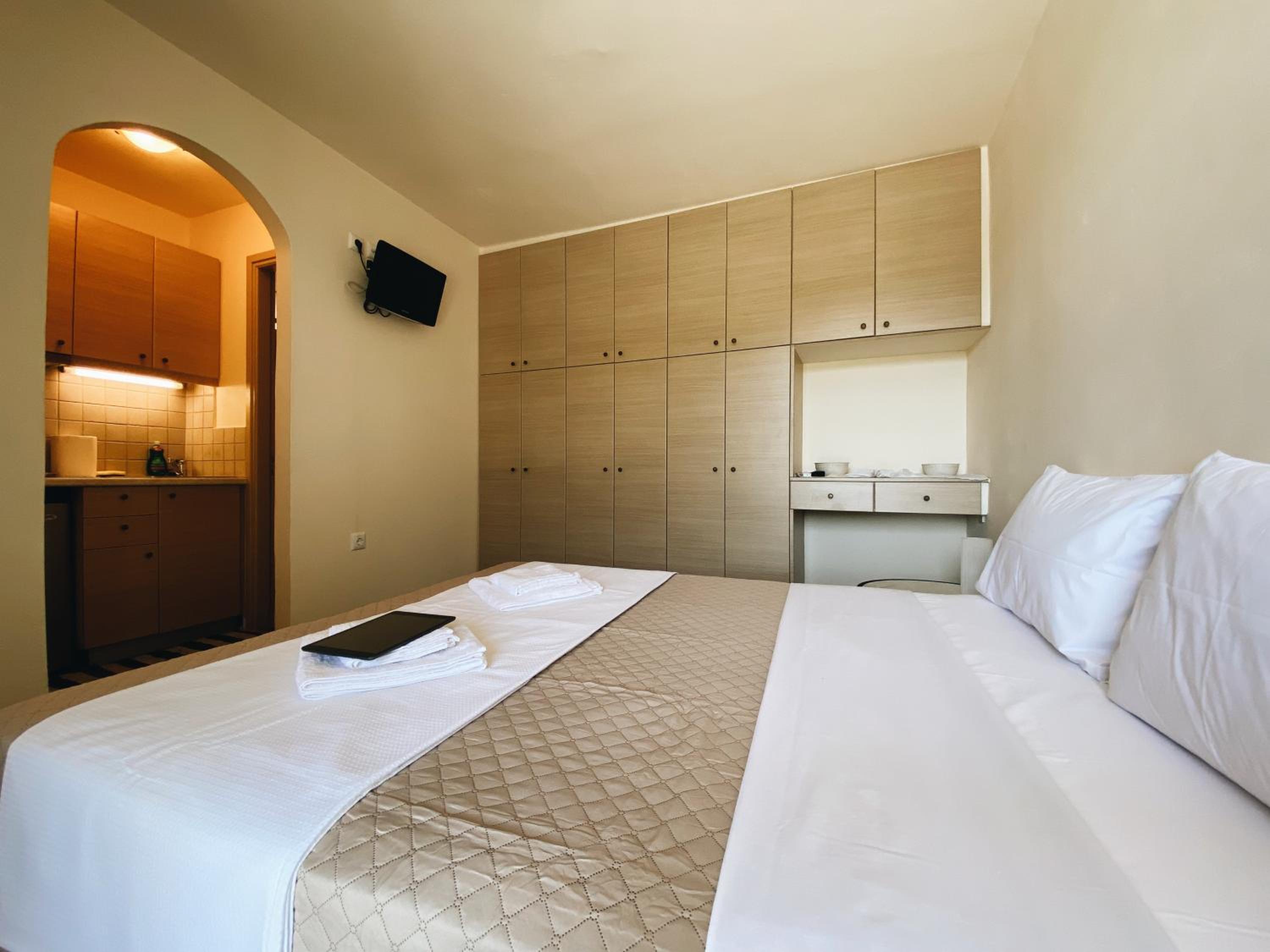 Studio Apartment With Sea View photo 3