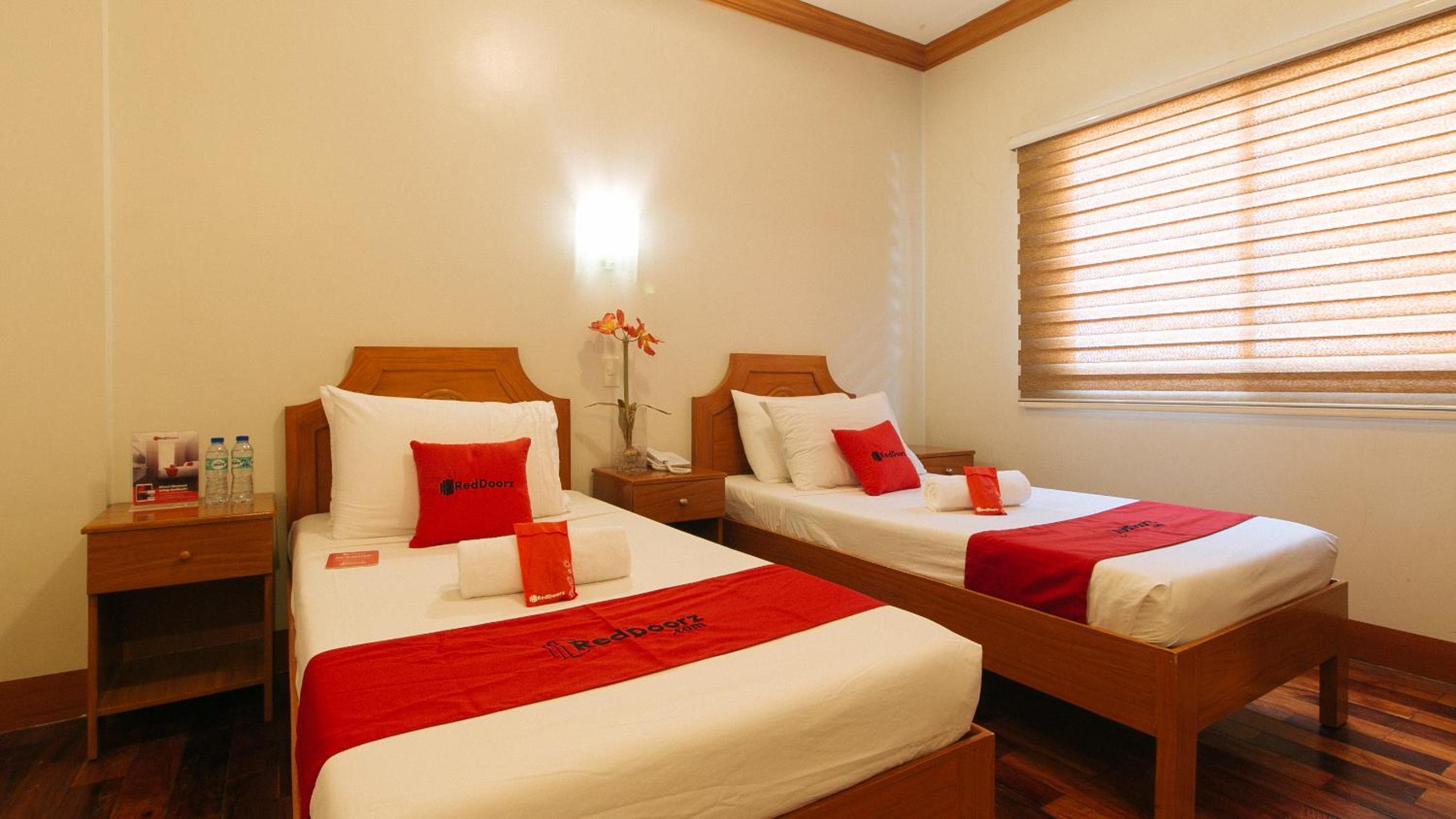 Superior Twin Room - Photo 1