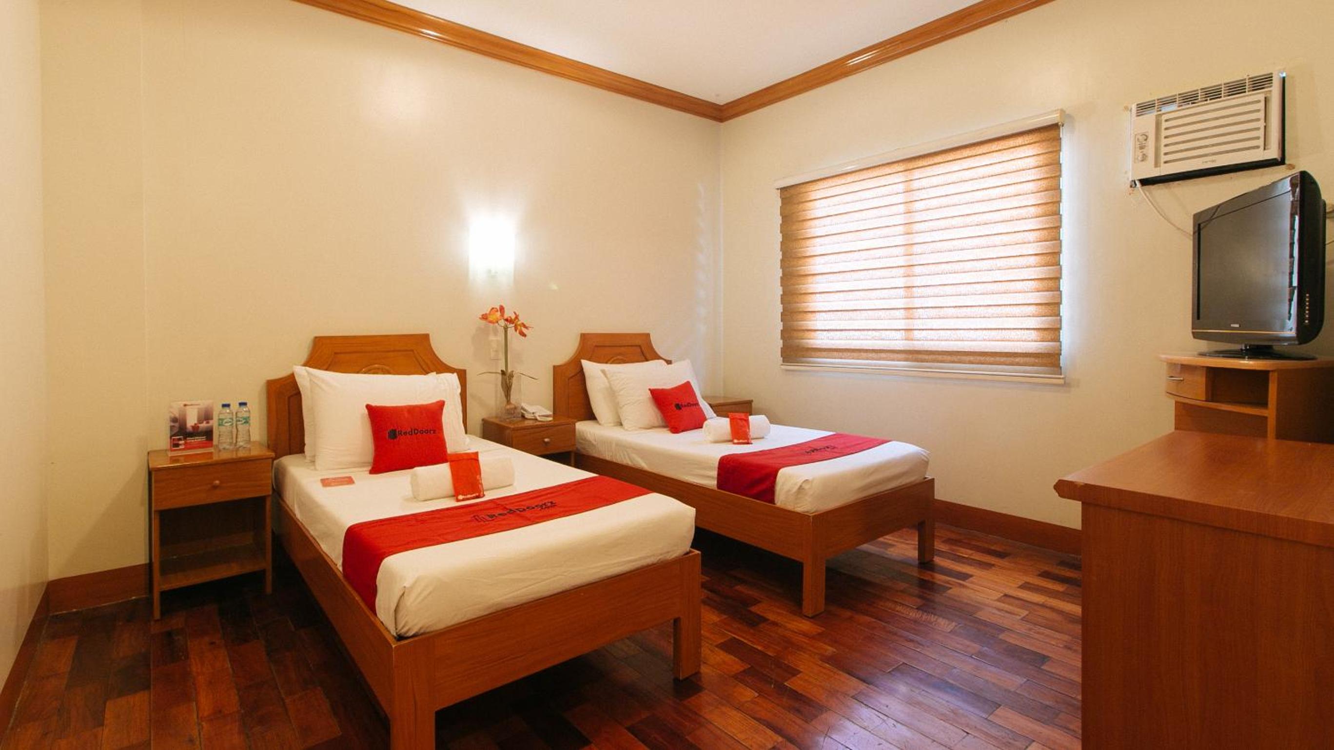 Superior Twin Room - Photo 3