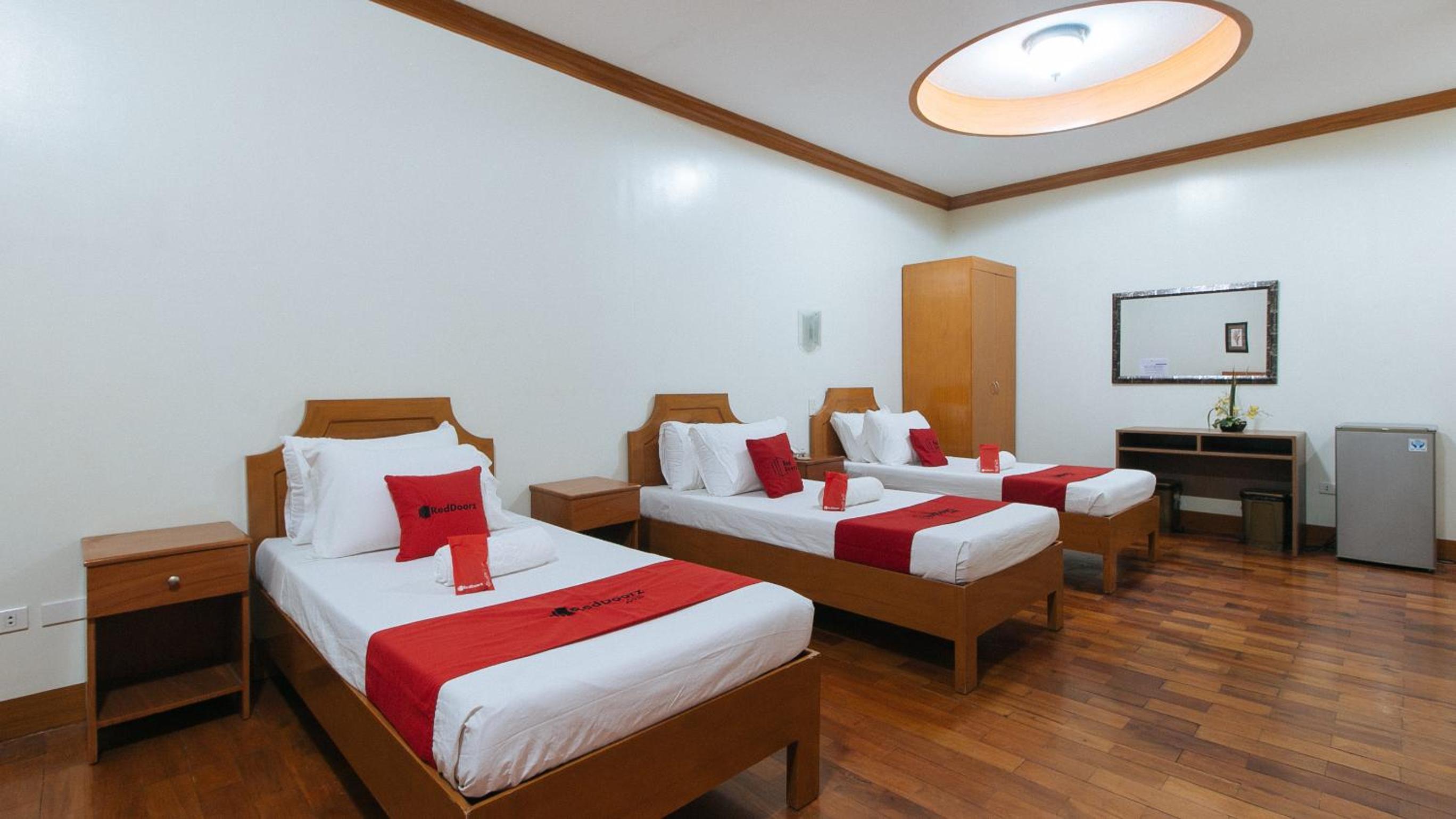 Superior Suite - Photo 4